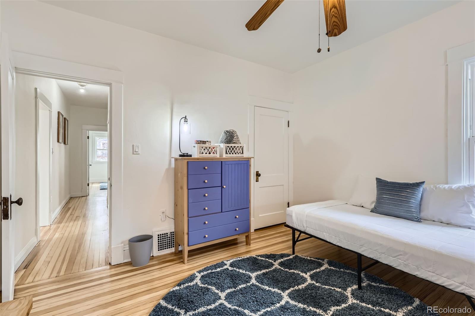 MLS Image #14 for 579 s sherman street,denver, Colorado