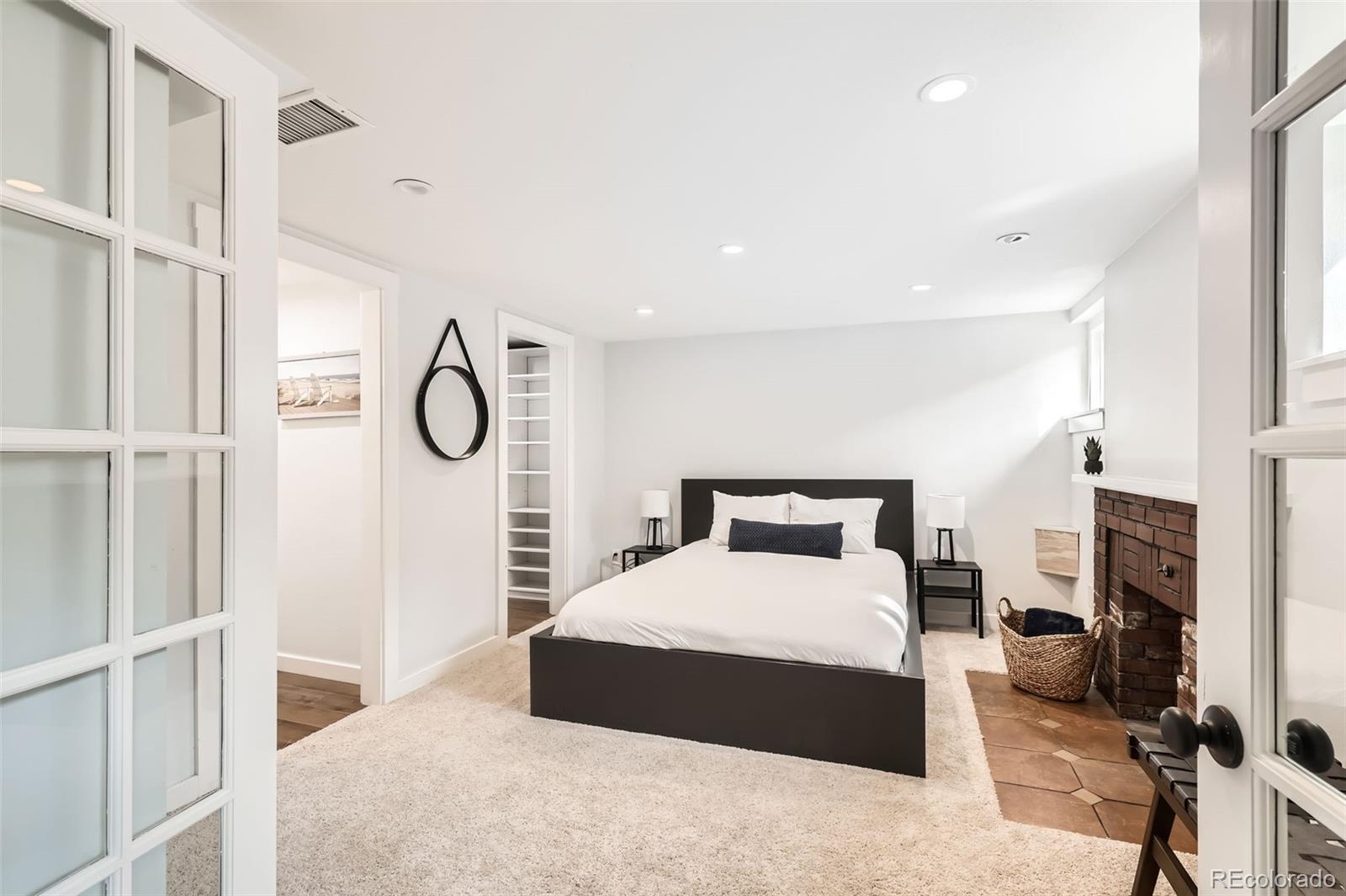MLS Image #17 for 579 s sherman street,denver, Colorado