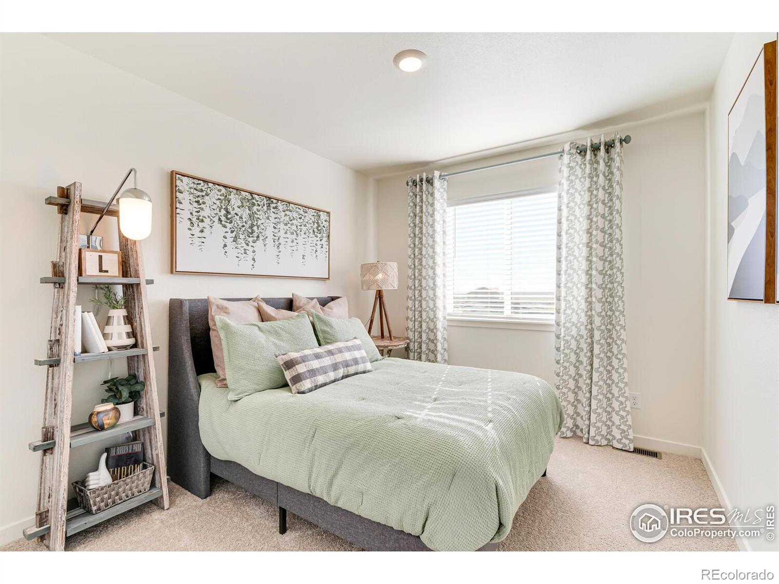MLS Image #25 for 958  hoptree court,johnstown, Colorado