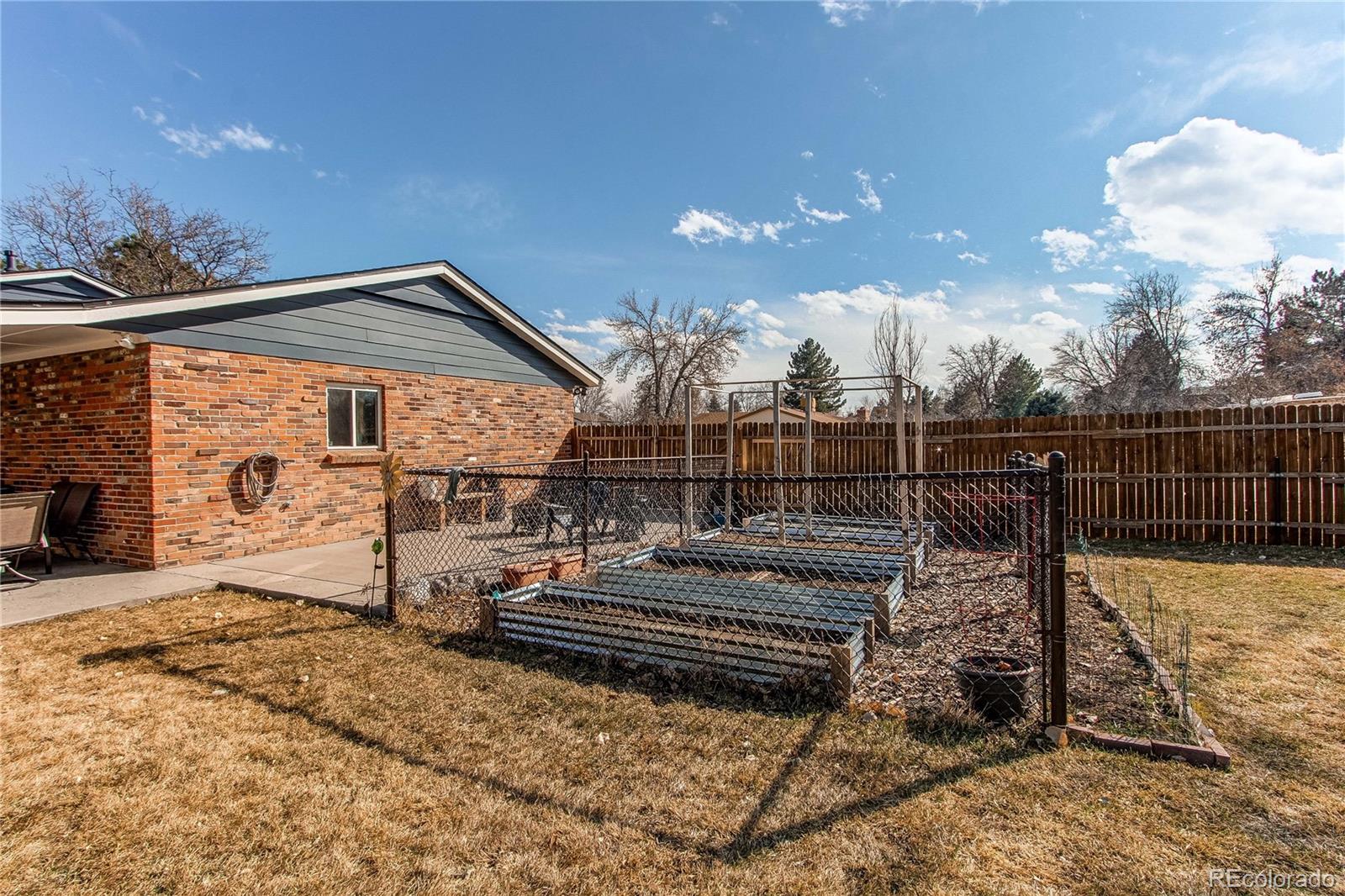 MLS Image #39 for 6111 w maplewood place,littleton, Colorado