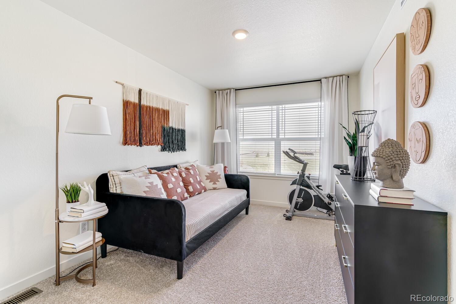 MLS Image #25 for 950  hoptree court,johnstown, Colorado