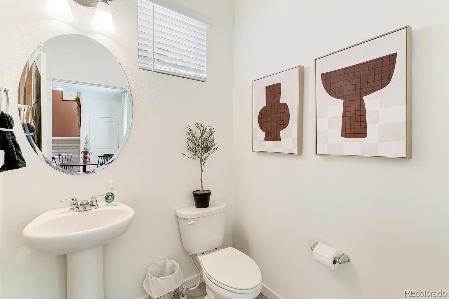MLS Image #26 for 950  hoptree court,johnstown, Colorado