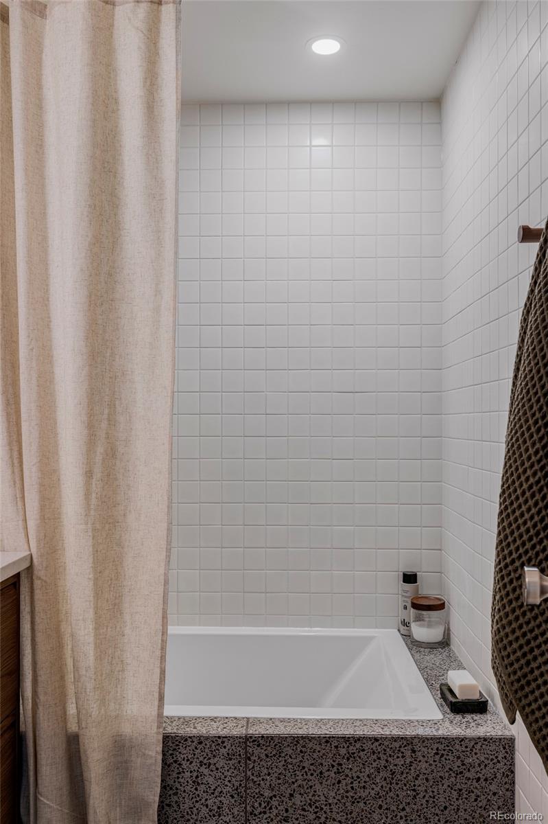 MLS Image #19 for 199 s ivy street,denver, Colorado