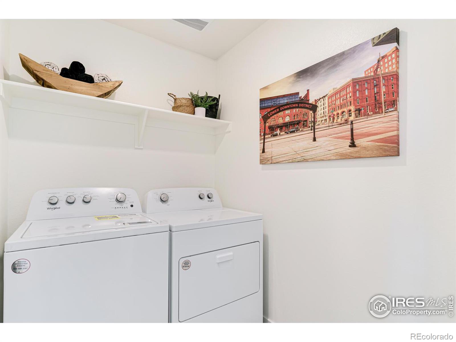 MLS Image #28 for 950  hoptree court,johnstown, Colorado