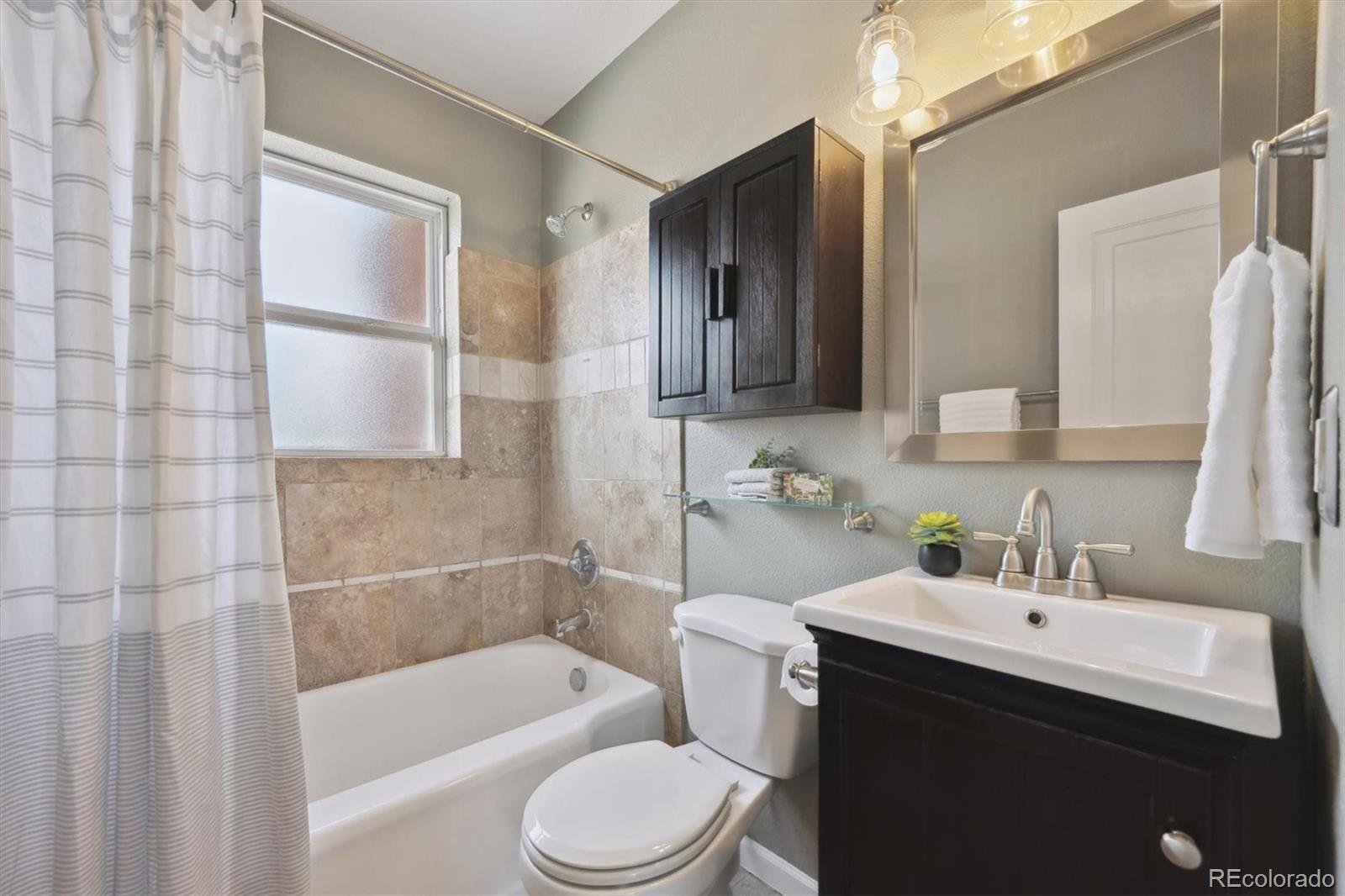 MLS Image #13 for 1610  trenton street,denver, Colorado
