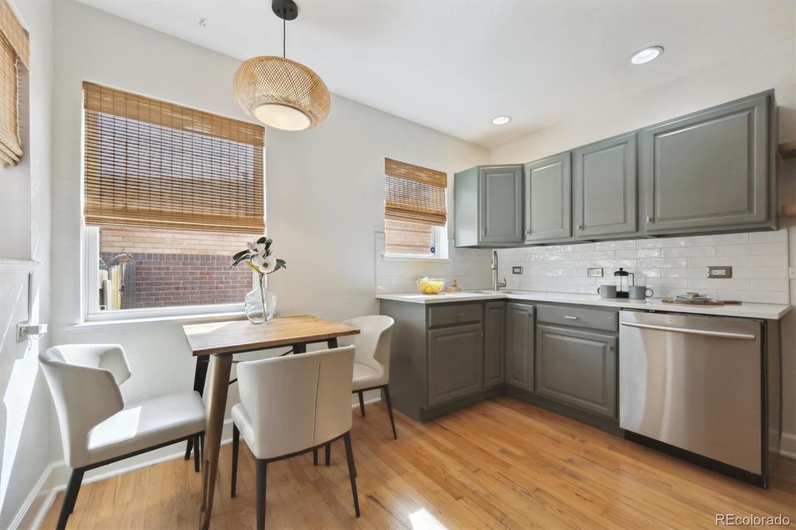 MLS Image #16 for 1610  trenton street,denver, Colorado