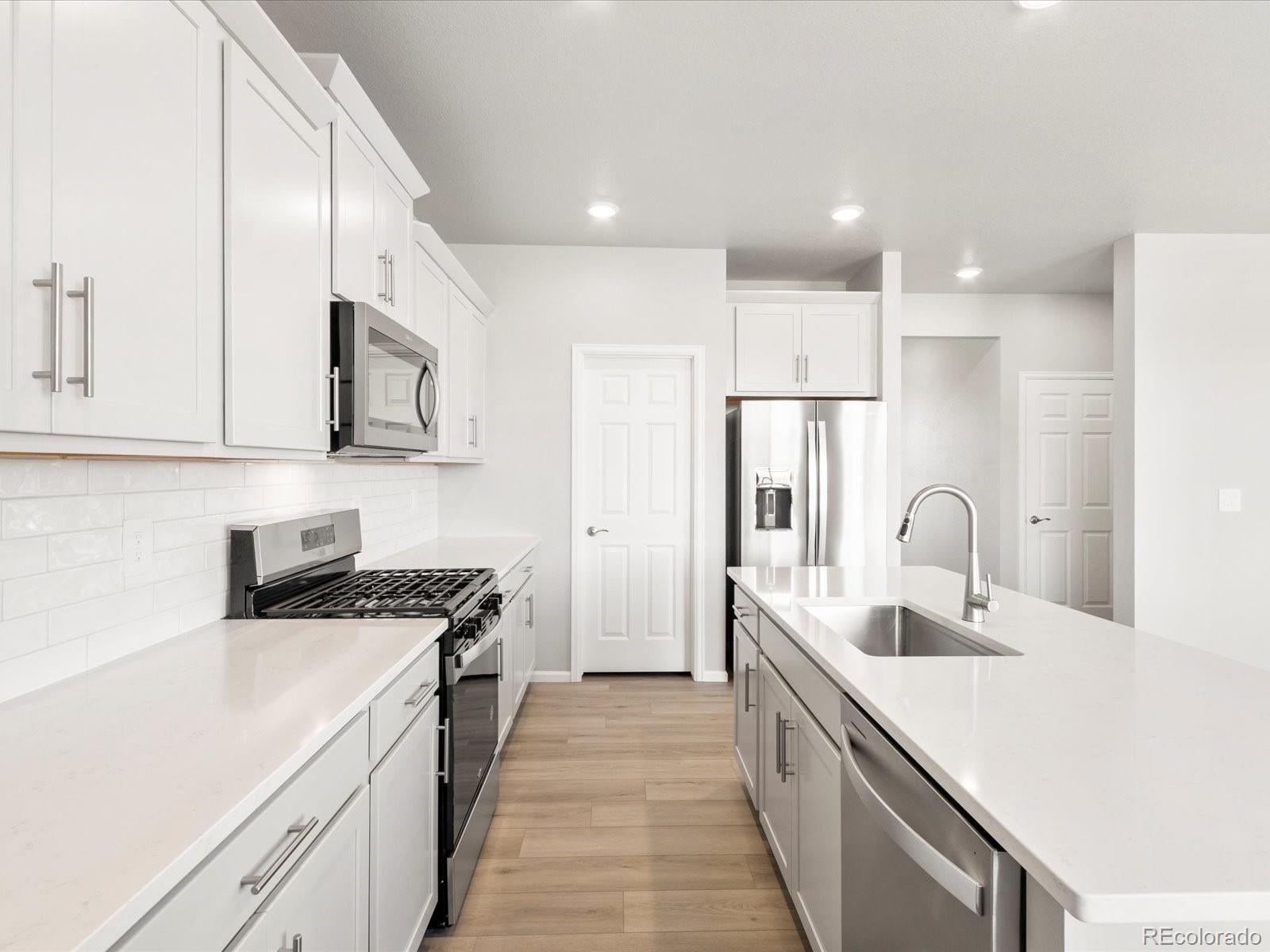 MLS Image #13 for 4659  goldflower drive,johnstown, Colorado