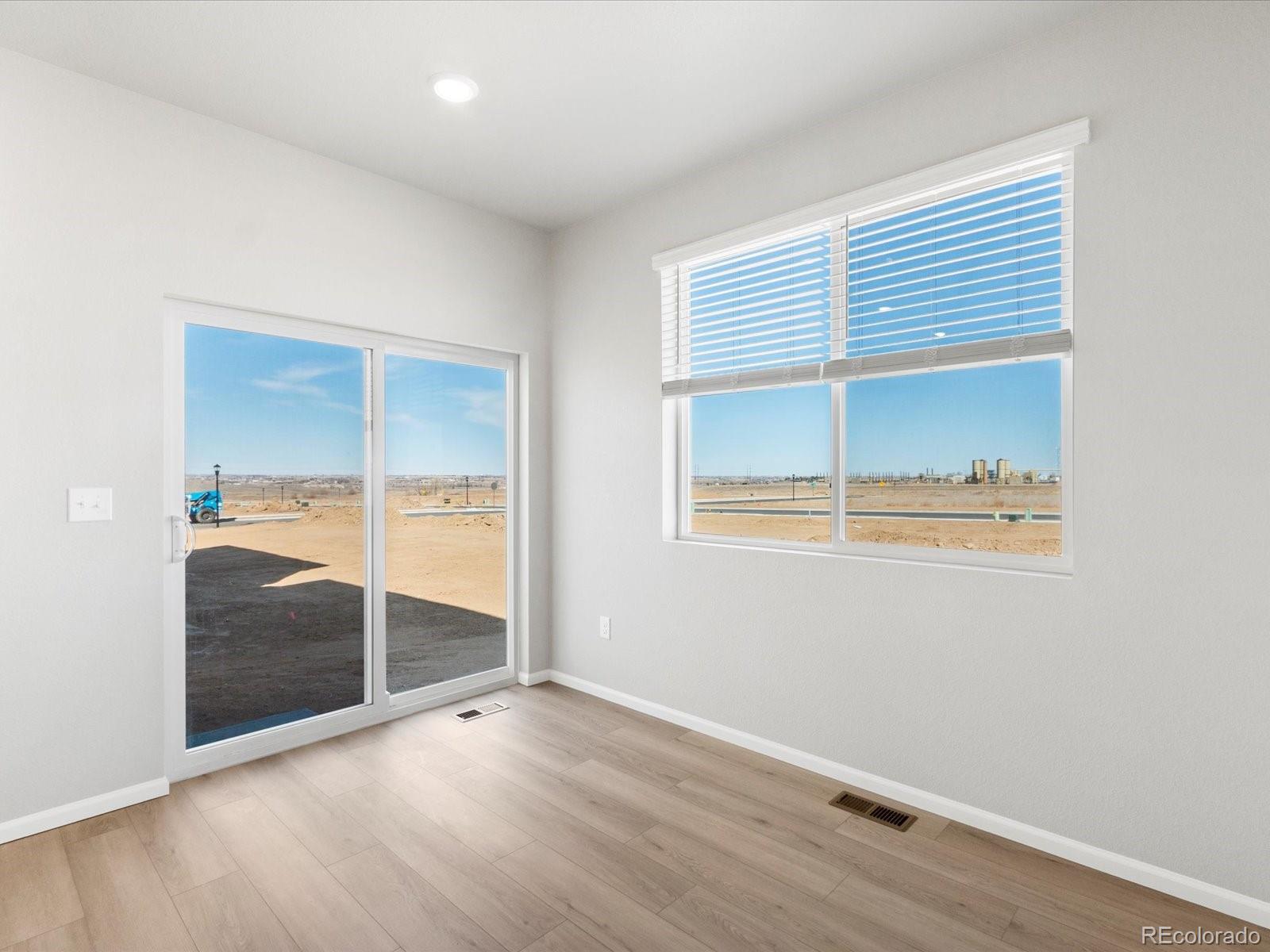 MLS Image #11 for 614  97th avenue,greeley, Colorado