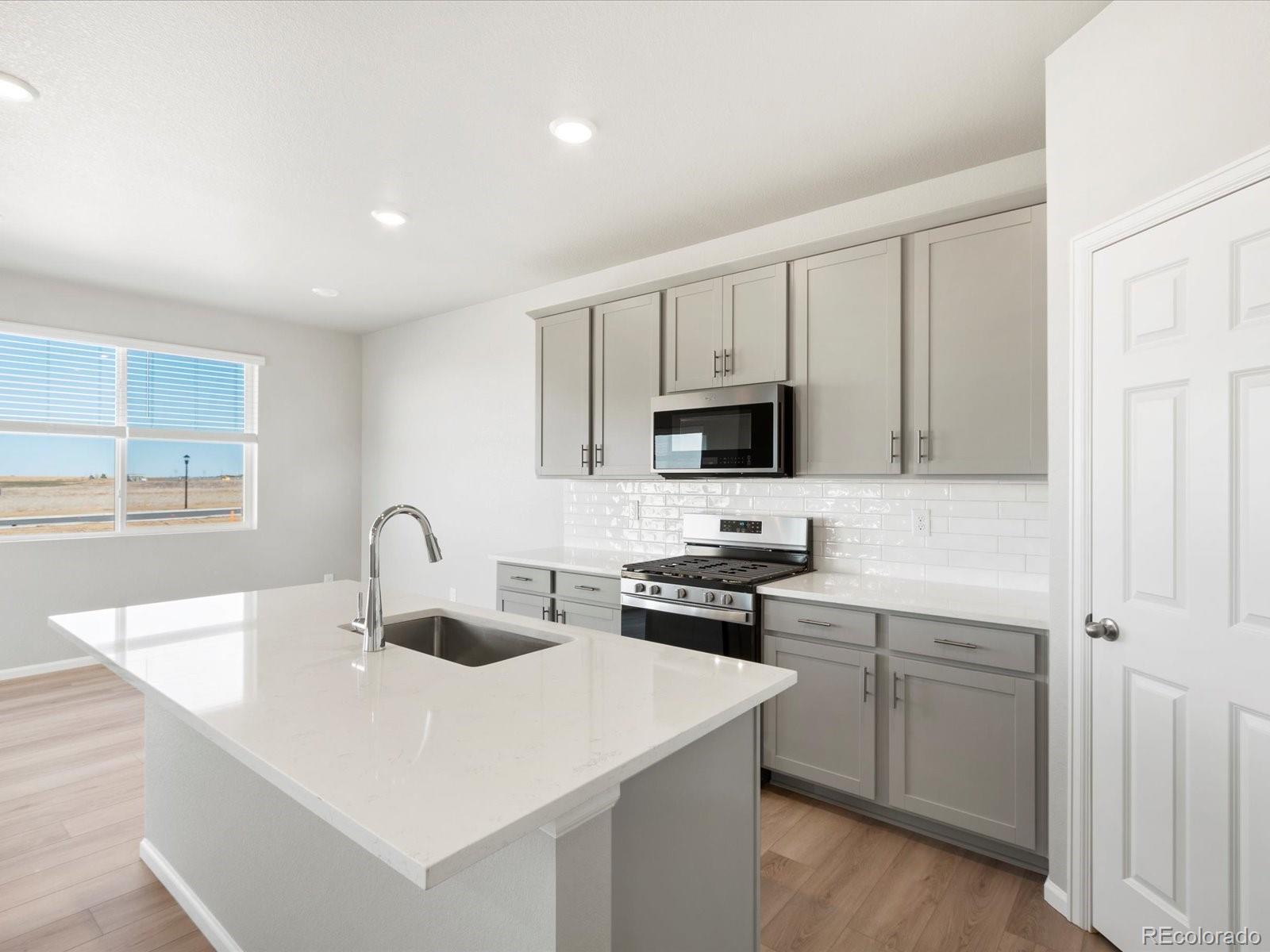 MLS Image #18 for 614  97th avenue,greeley, Colorado