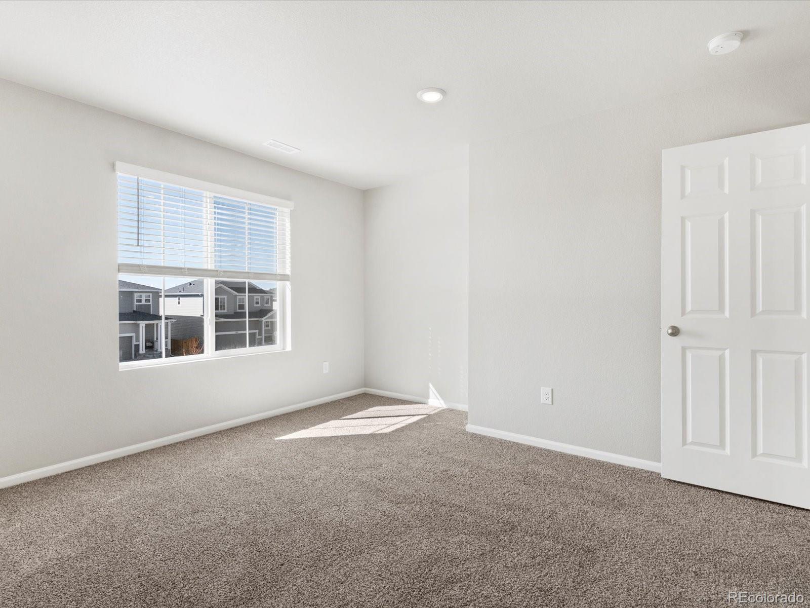 MLS Image #32 for 614  97th avenue,greeley, Colorado