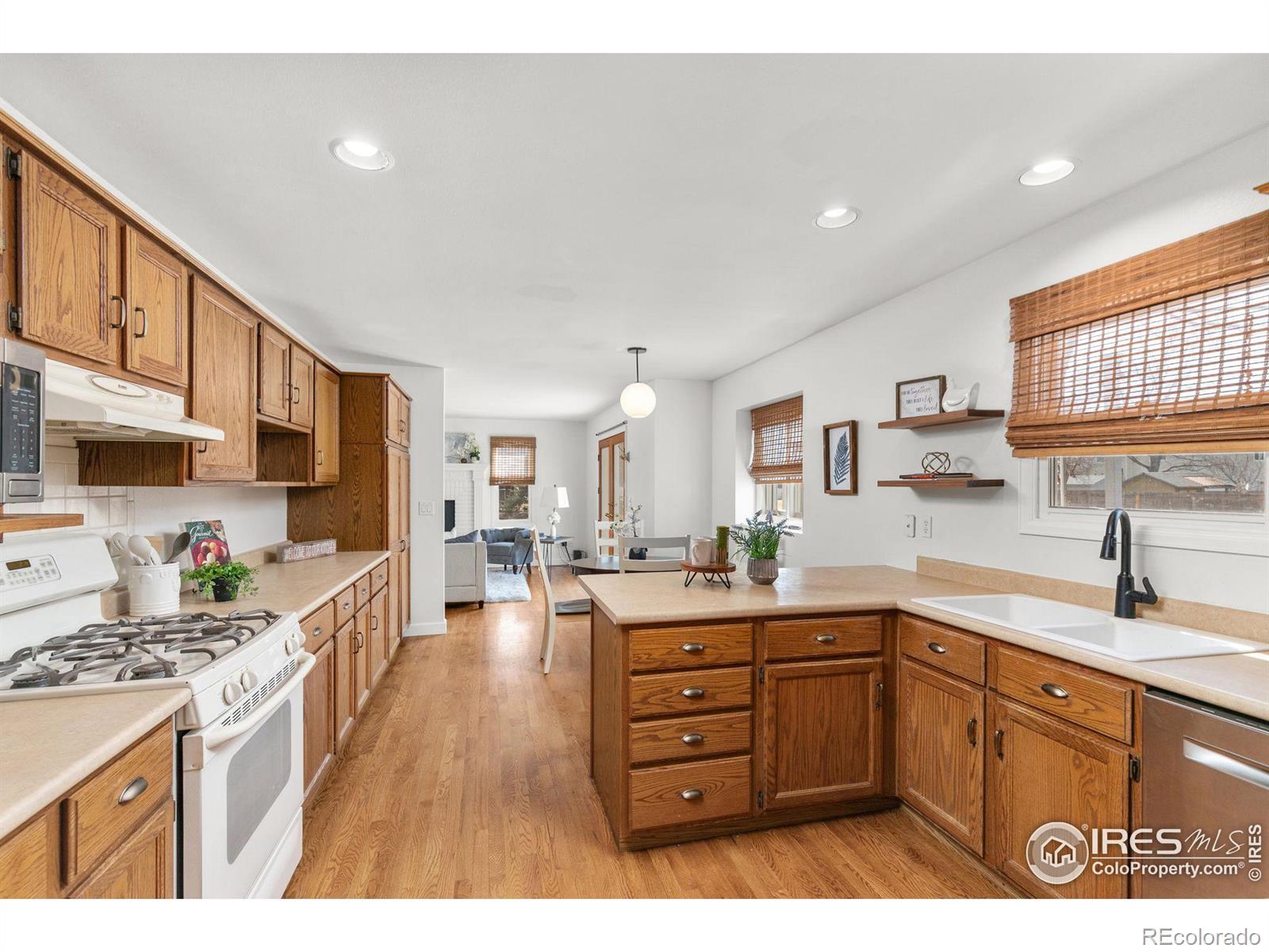 MLS Image #13 for 2539  53rd avenue,greeley, Colorado