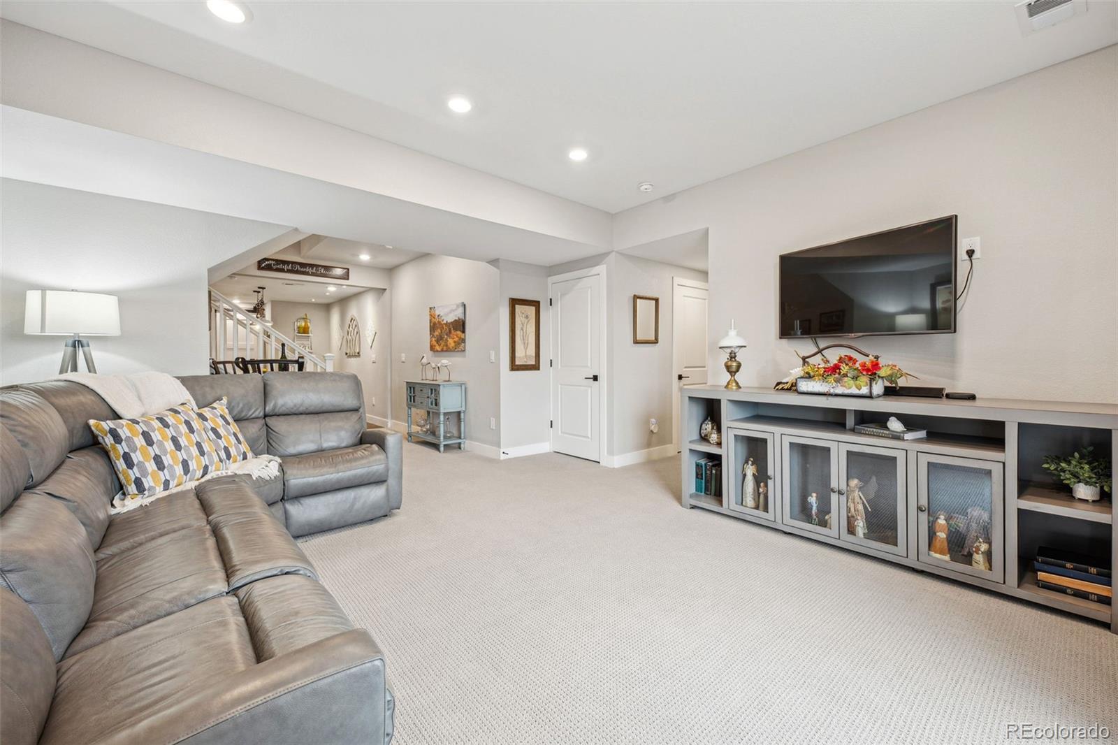 MLS Image #26 for 1669  stable view drive,castle pines, Colorado