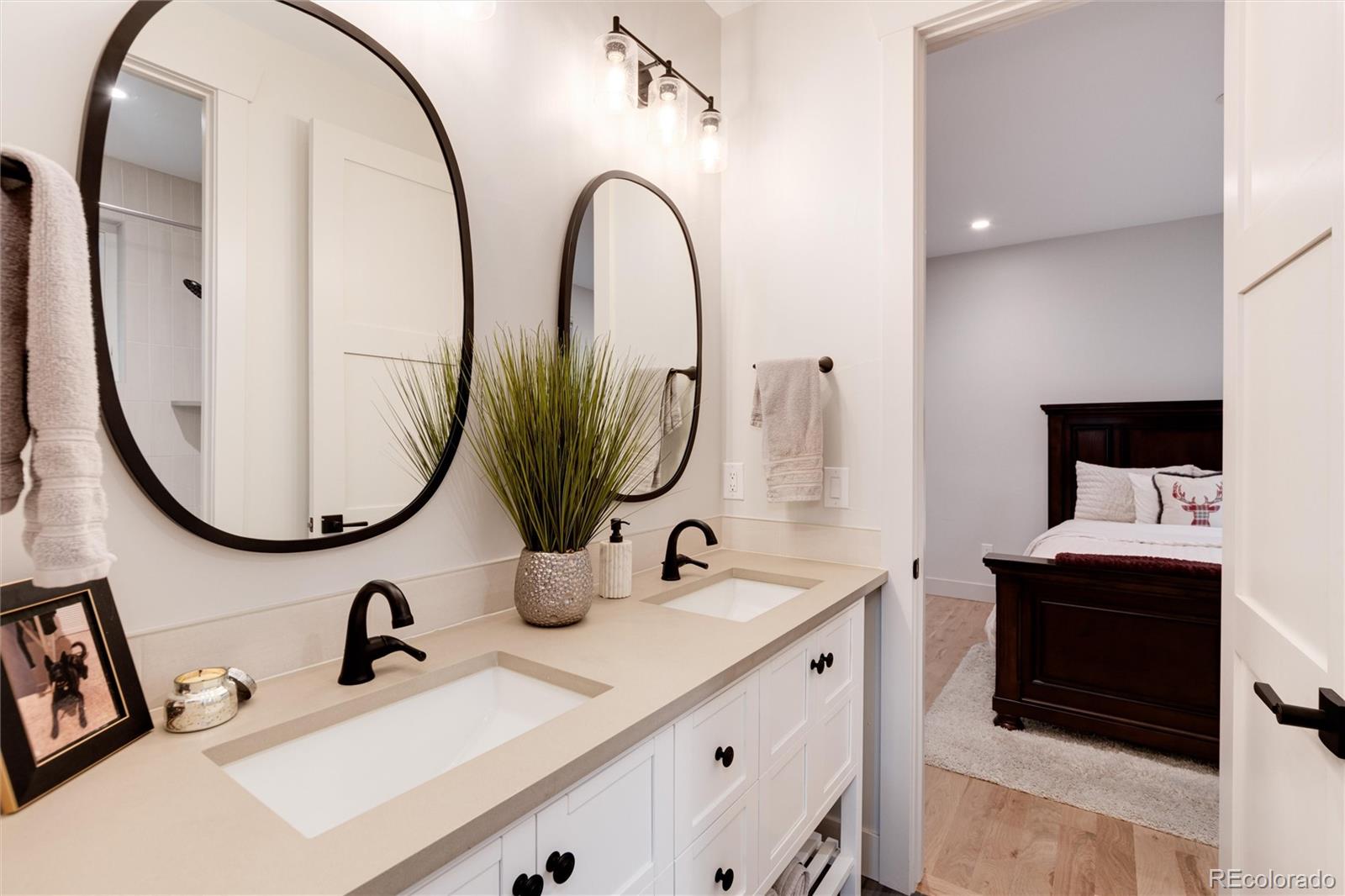 MLS Image #18 for 4711 s logan street,englewood, Colorado