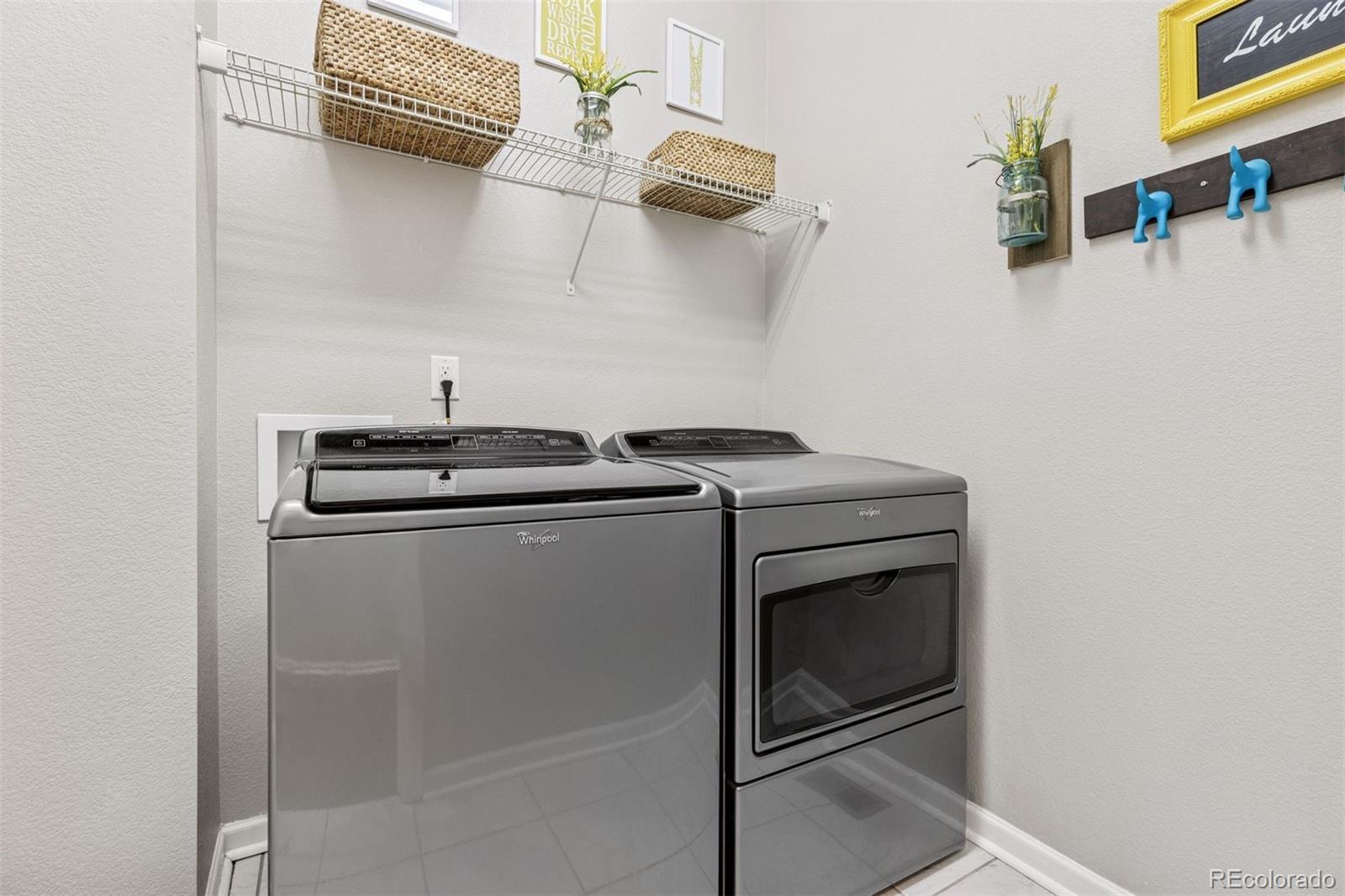 MLS Image #13 for 25148 e lake place,aurora, Colorado