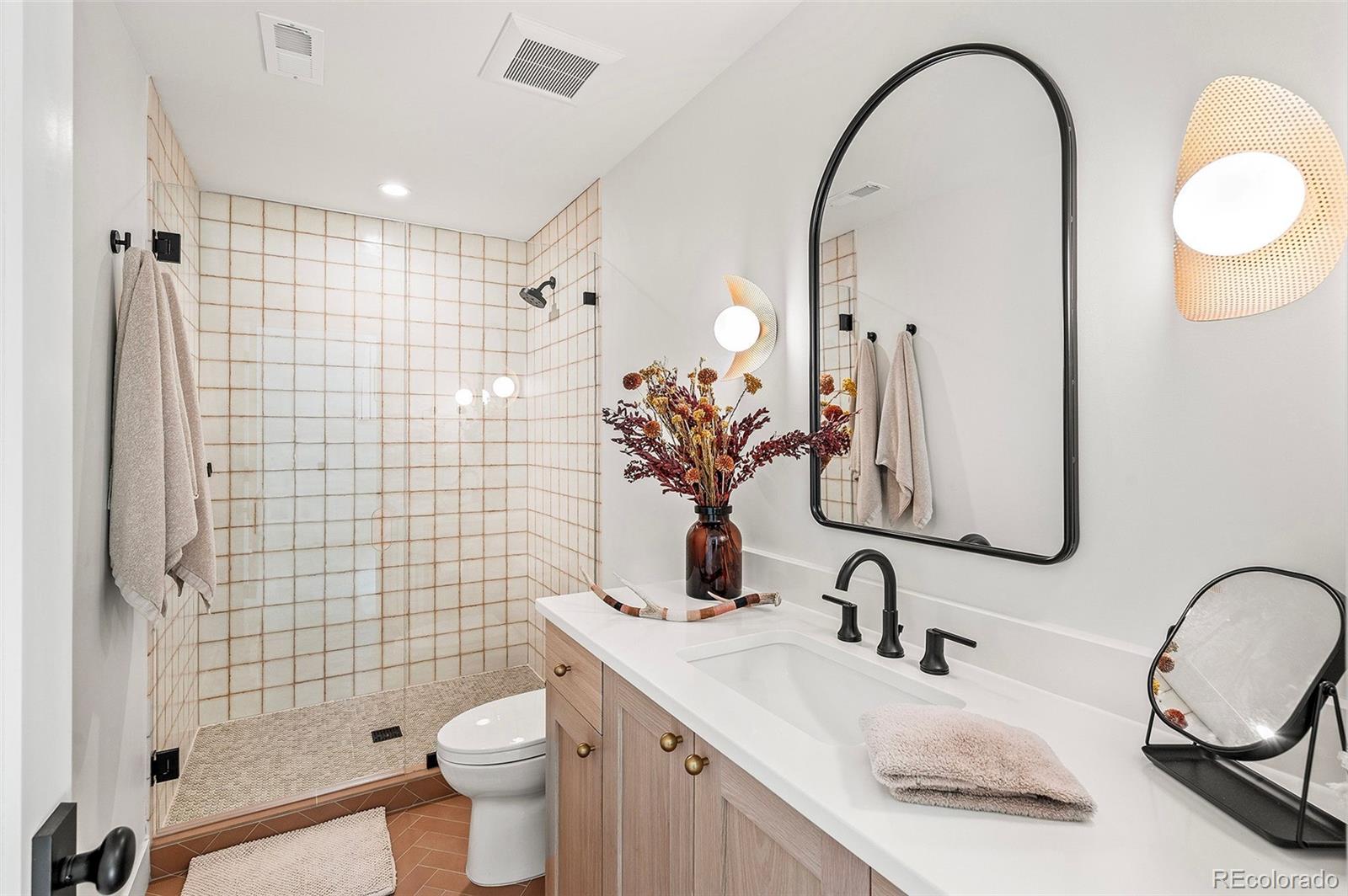 MLS Image #41 for 1620 s ogden street,denver, Colorado