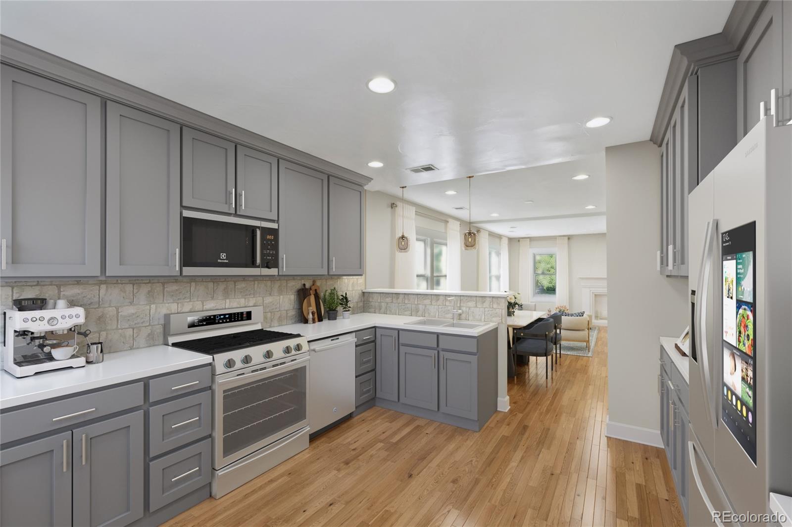 MLS Image #13 for 1552  hudson street,denver, Colorado