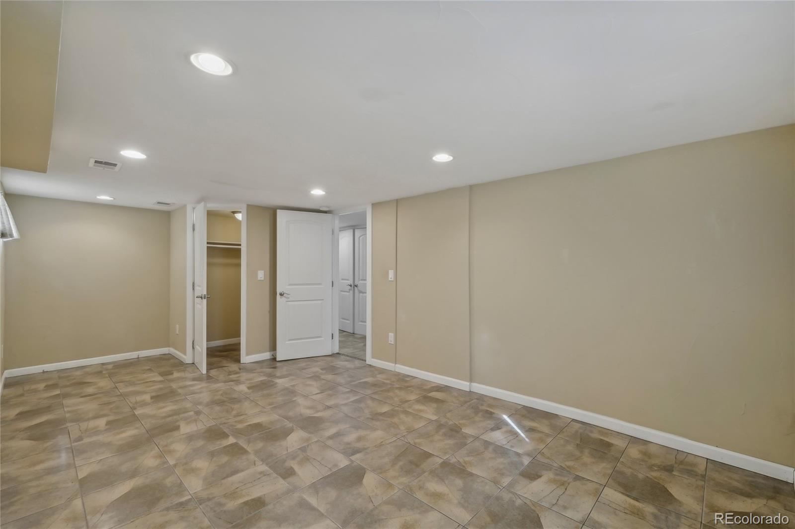MLS Image #19 for 1552  hudson street,denver, Colorado