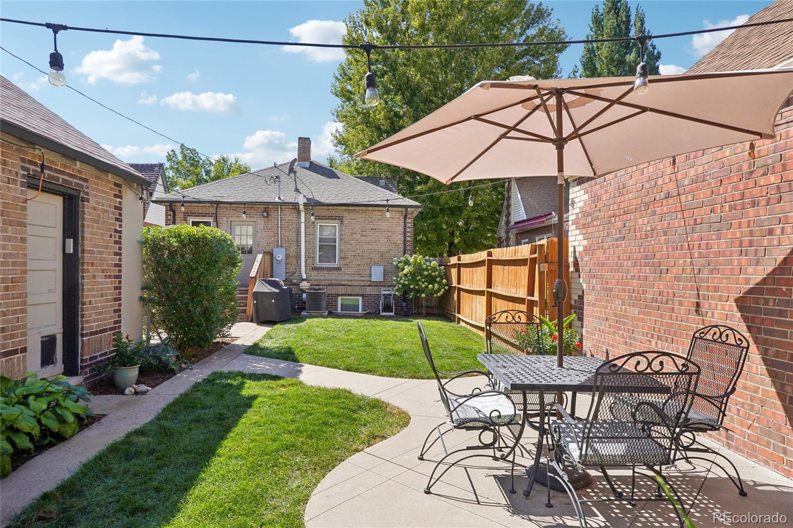 MLS Image #26 for 1552  hudson street,denver, Colorado