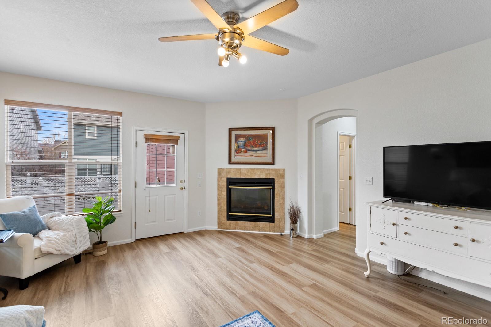 MLS Image #5 for 8335  deframe court,arvada, Colorado