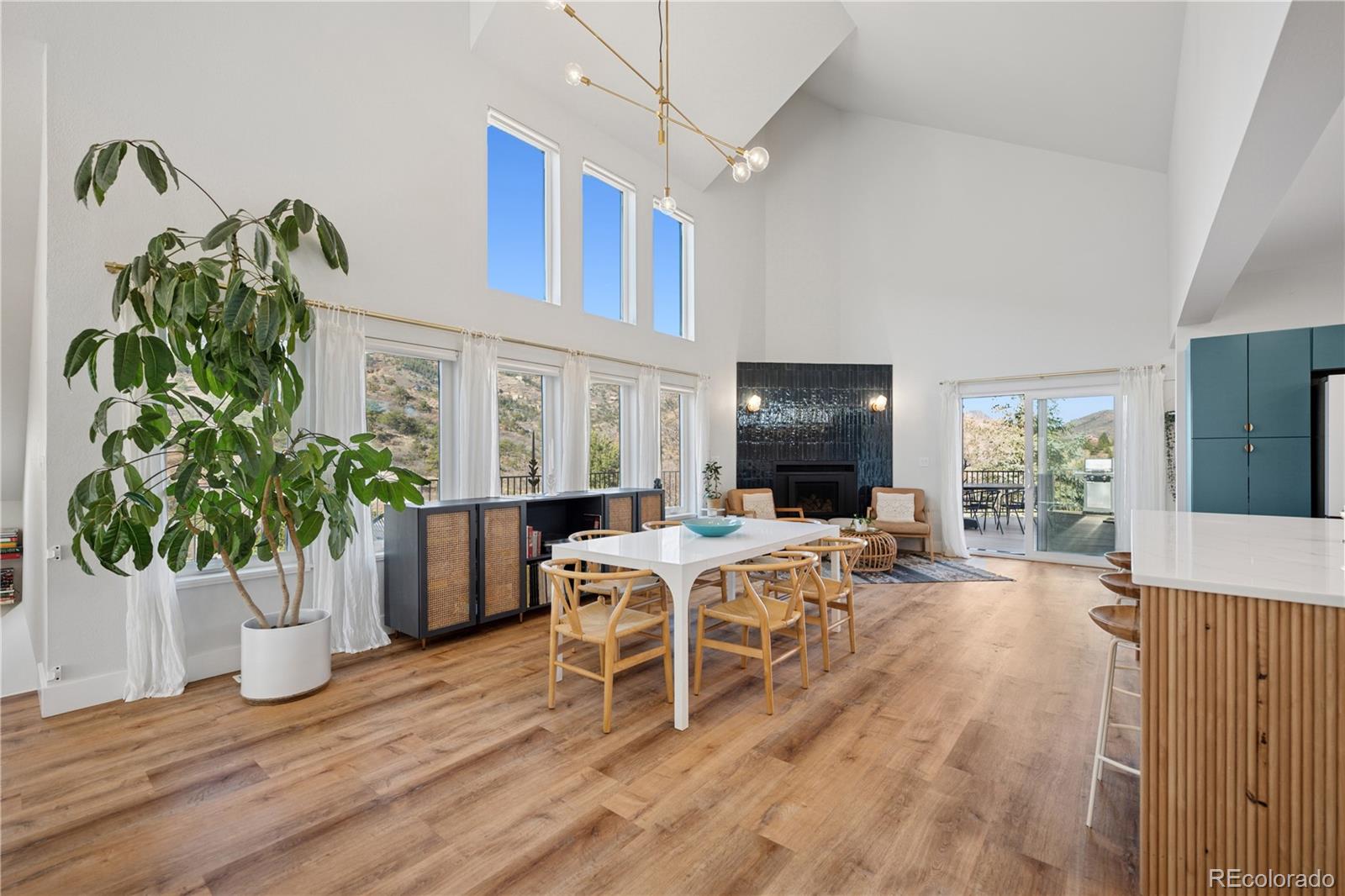MLS Image #10 for 517  crystal hills boulevard,manitou springs, Colorado