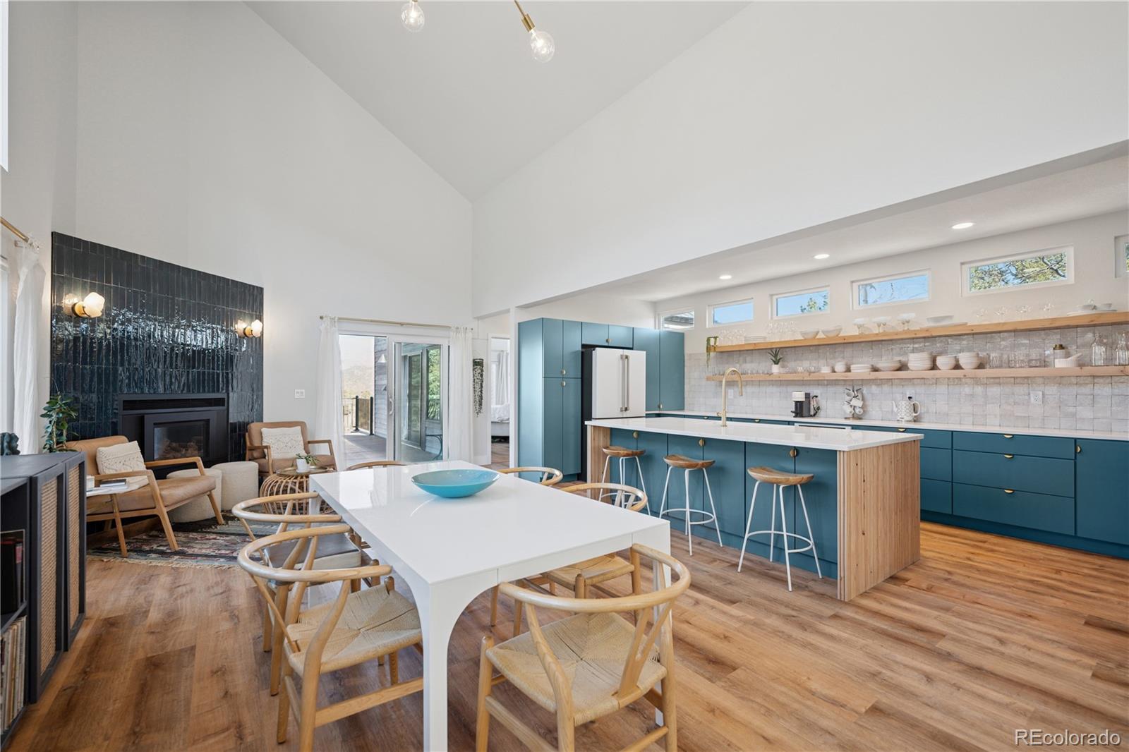 MLS Image #11 for 517  crystal hills boulevard,manitou springs, Colorado