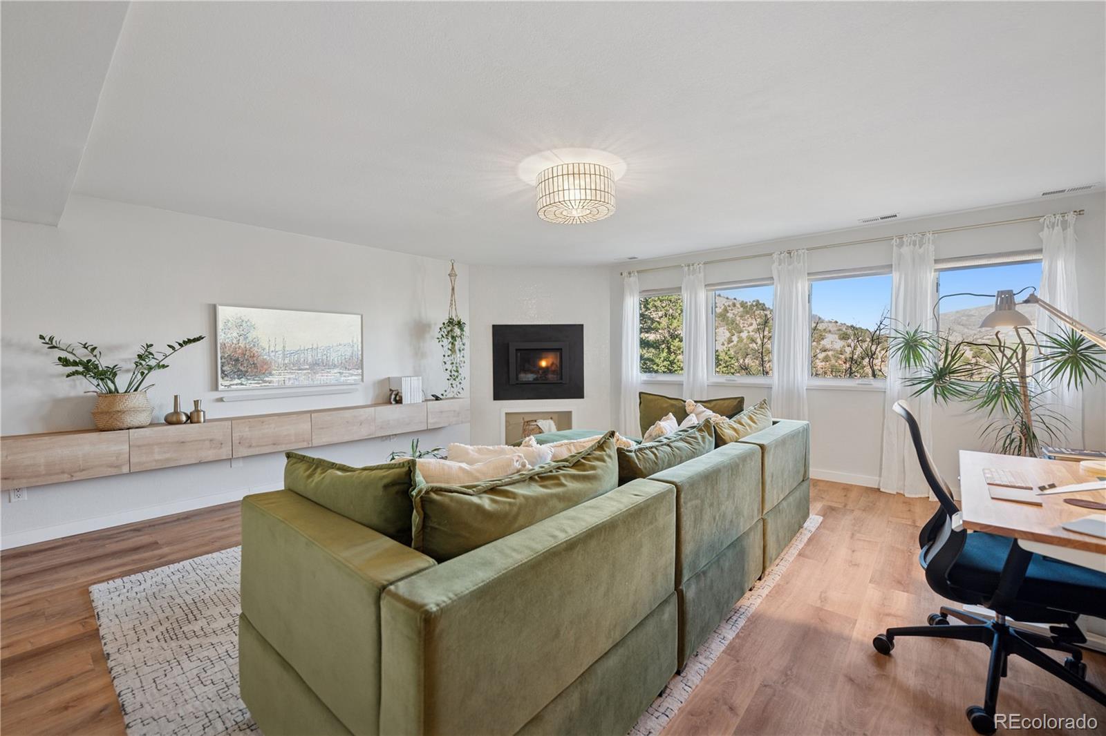 MLS Image #34 for 517  crystal hills boulevard,manitou springs, Colorado