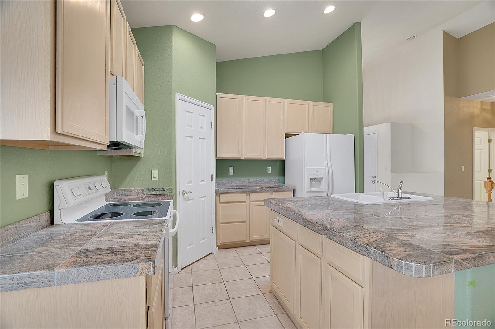 MLS Image #7 for 13649  plaster circle,broomfield, Colorado