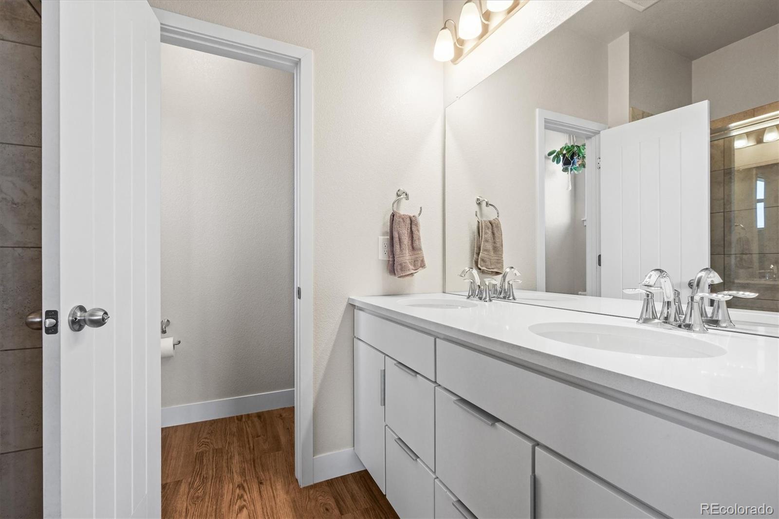 MLS Image #17 for 2754 w 69th avenue,denver, Colorado