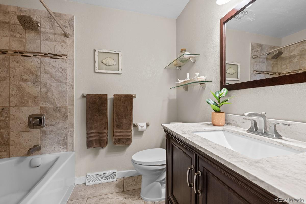 MLS Image #13 for 12739 w alabama place,lakewood, Colorado