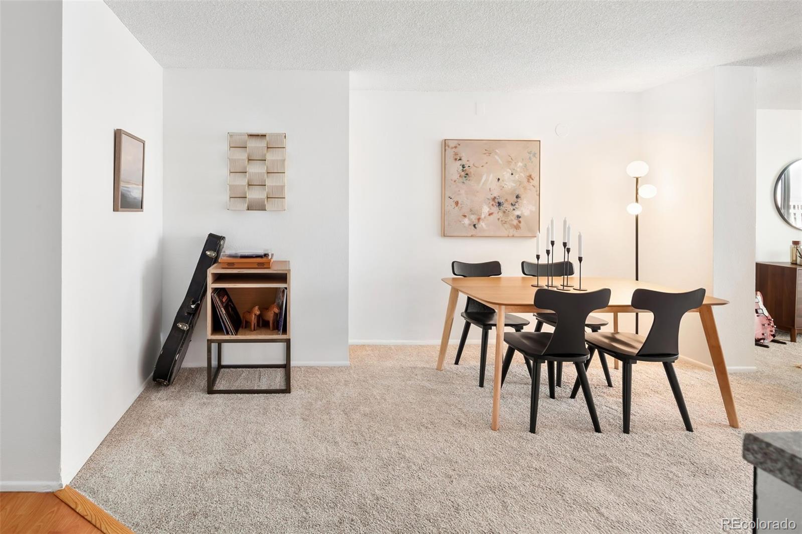 MLS Image #4 for 1020  15th street,denver, Colorado
