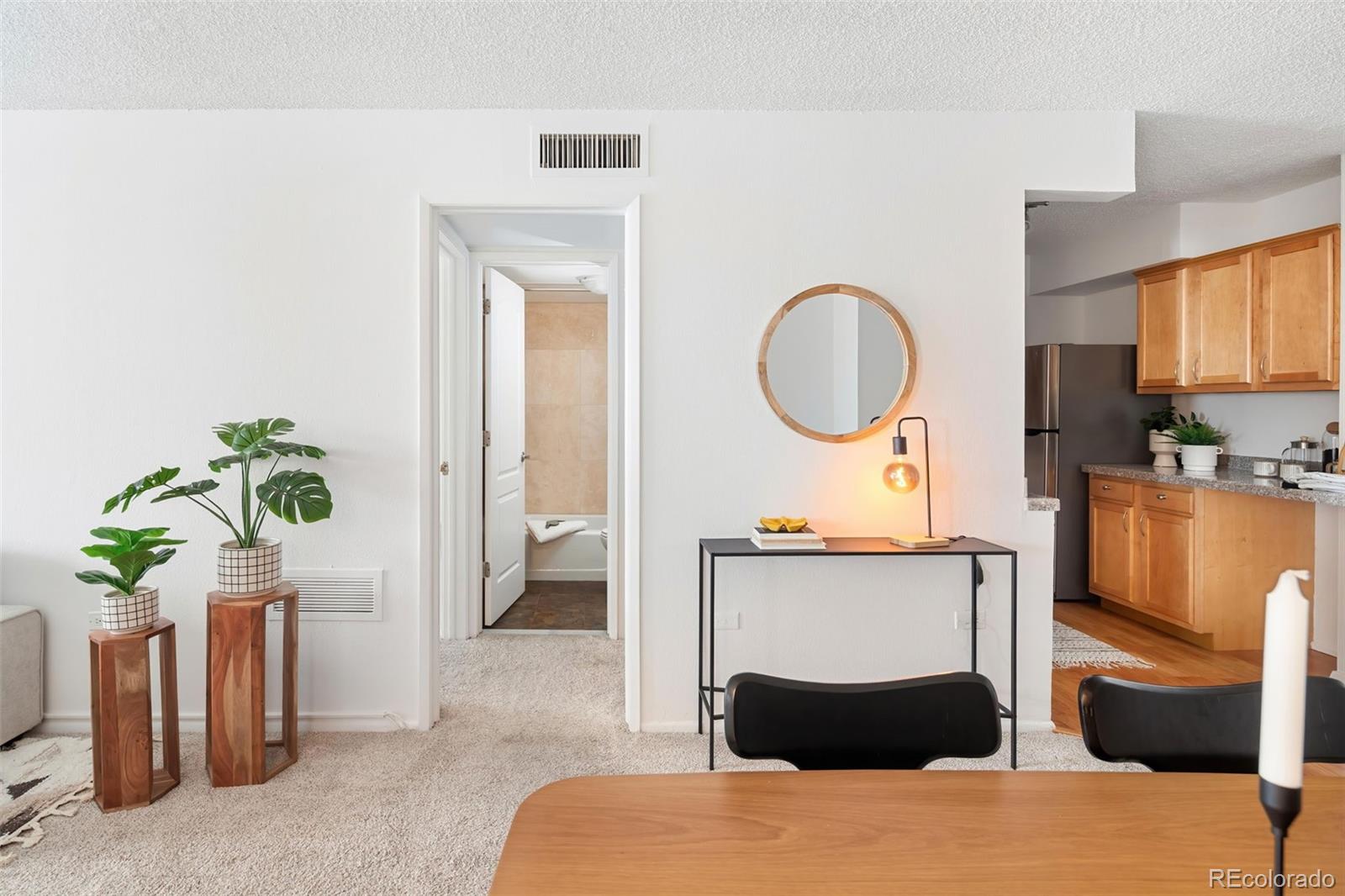 MLS Image #6 for 1020  15th street,denver, Colorado
