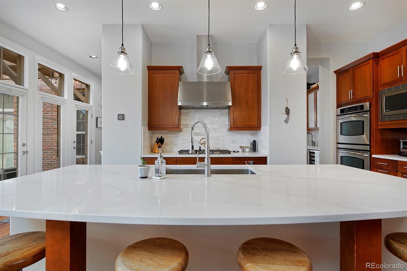 MLS Image #9 for 8044 e 24th avenue,denver, Colorado