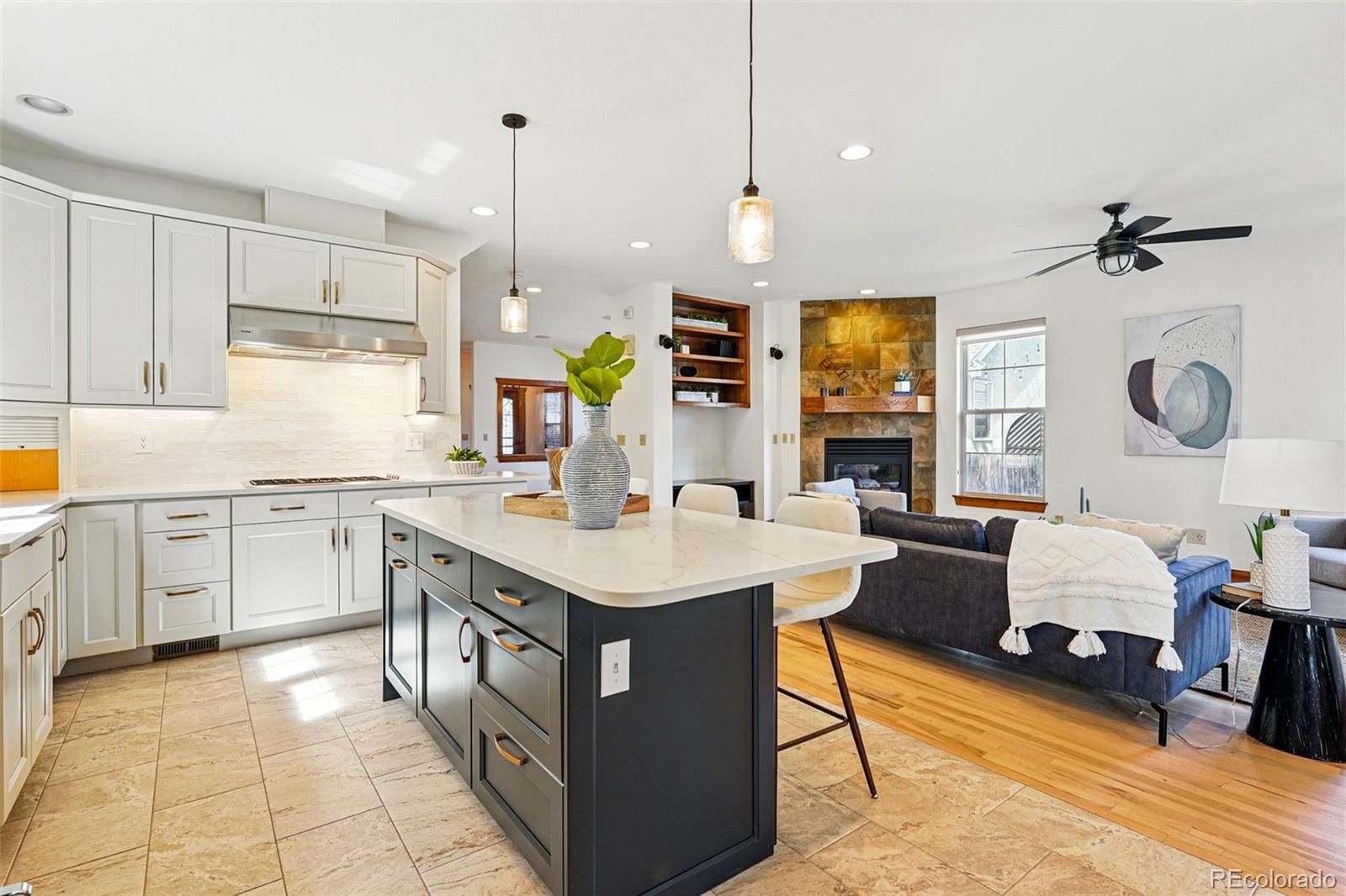 MLS Image #12 for 2424 s steele street,denver, Colorado