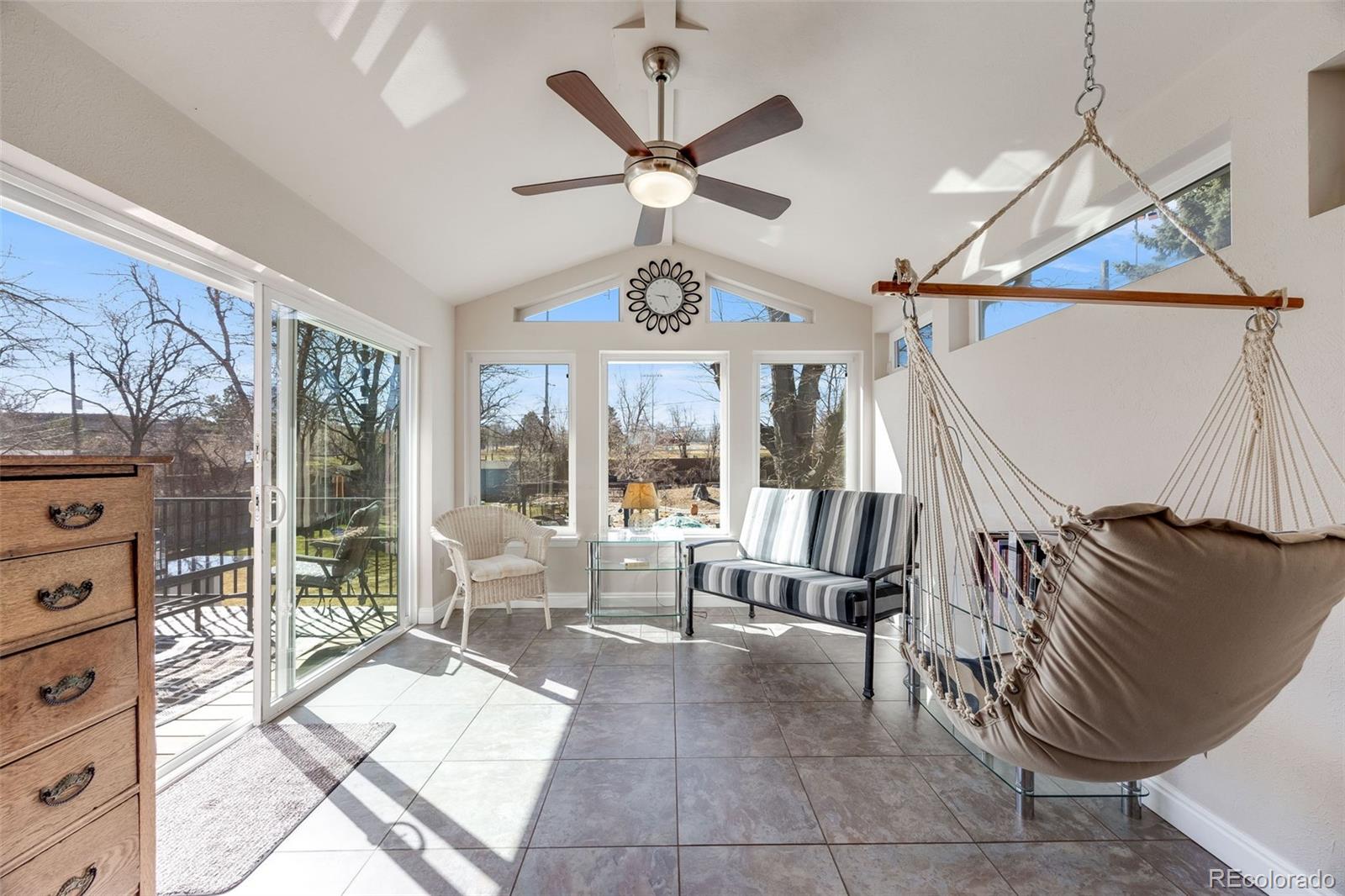MLS Image #14 for 1558 w meadowbrook road,littleton, Colorado