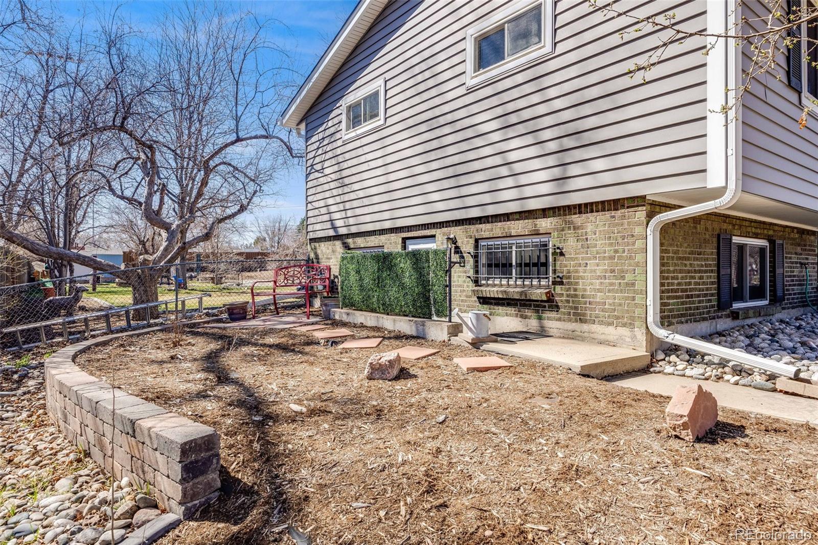MLS Image #39 for 1558 w meadowbrook road,littleton, Colorado