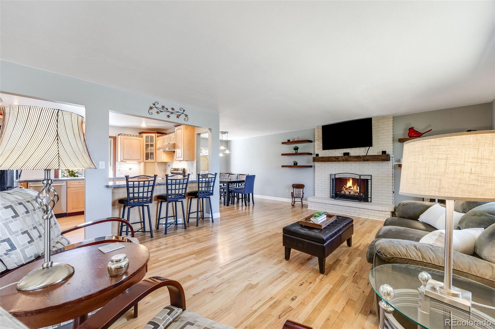 MLS Image #4 for 1558 w meadowbrook road,littleton, Colorado