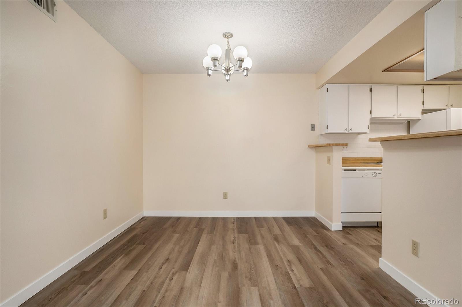 MLS Image #11 for 3412 s eagle street,aurora, Colorado