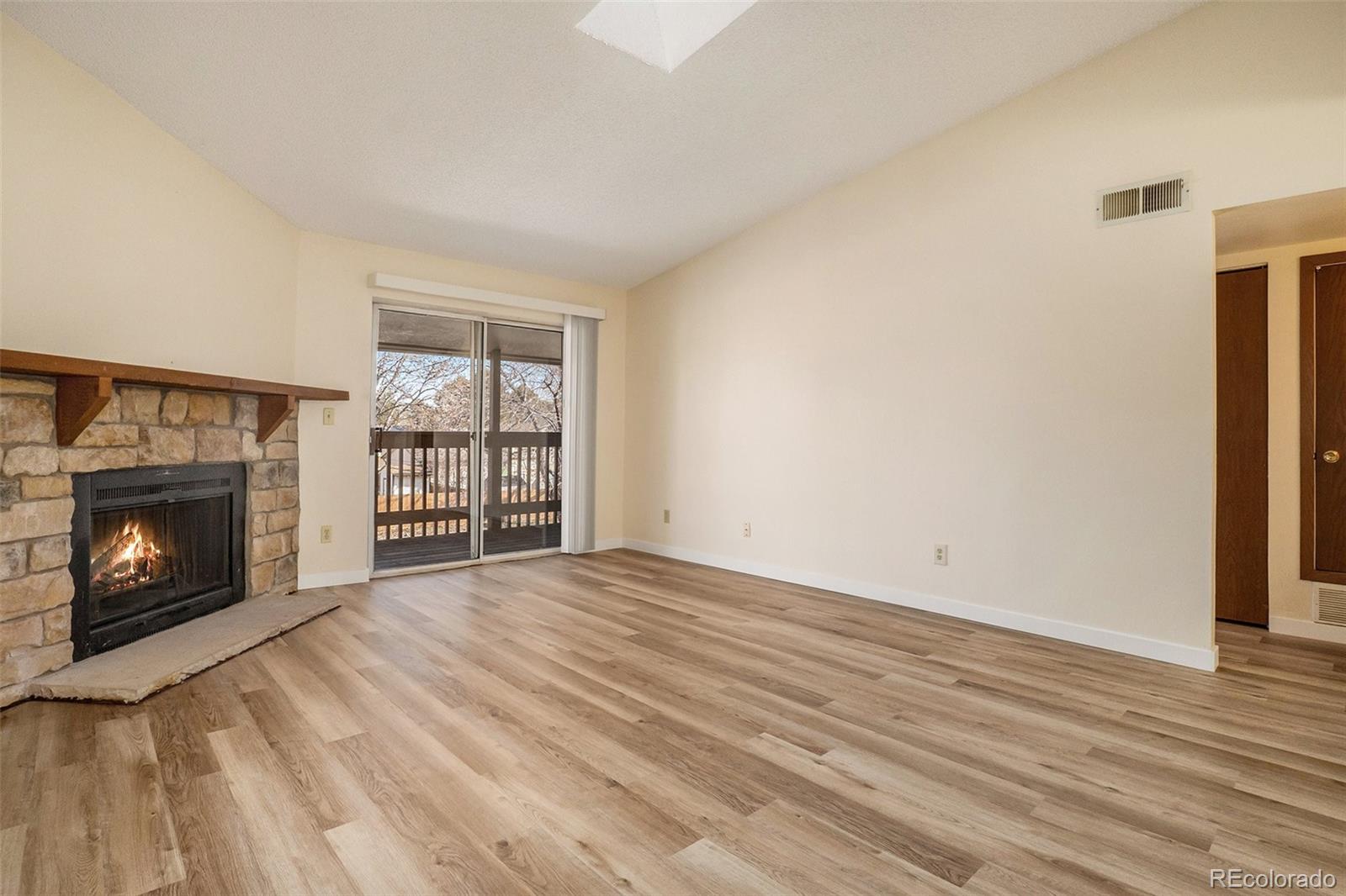 MLS Image #4 for 3412 s eagle street,aurora, Colorado