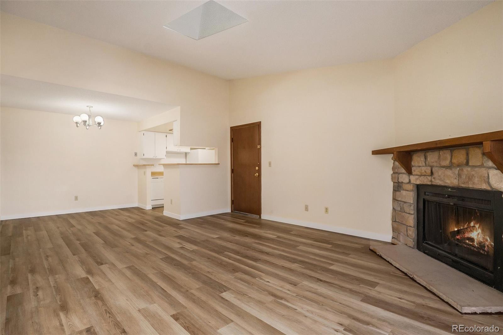 MLS Image #6 for 3412 s eagle street,aurora, Colorado