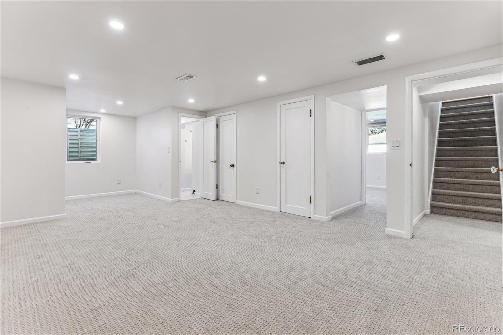 MLS Image #19 for 2626 s pennsylvania street,denver, Colorado