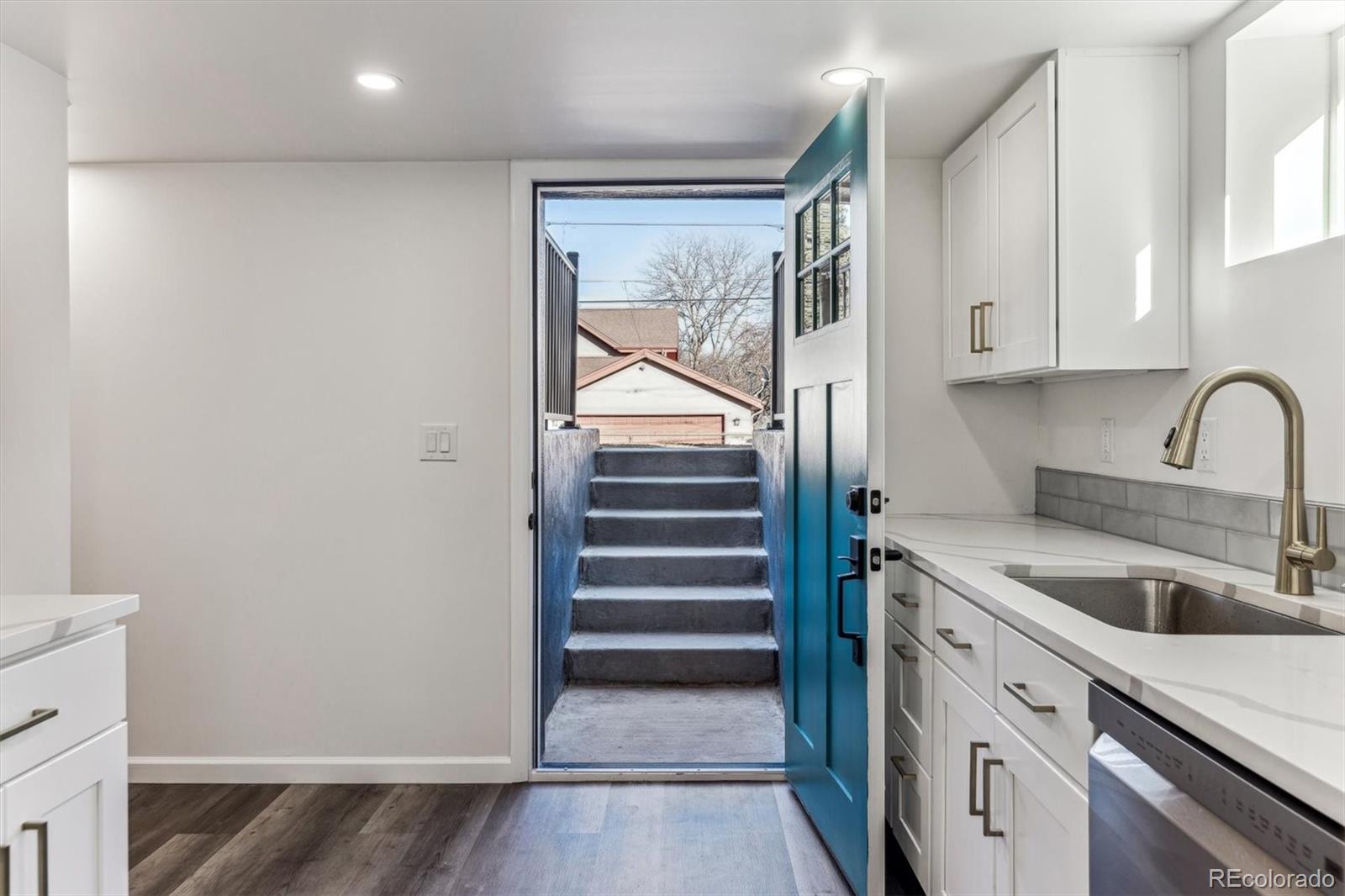 MLS Image #22 for 2626 s pennsylvania street,denver, Colorado