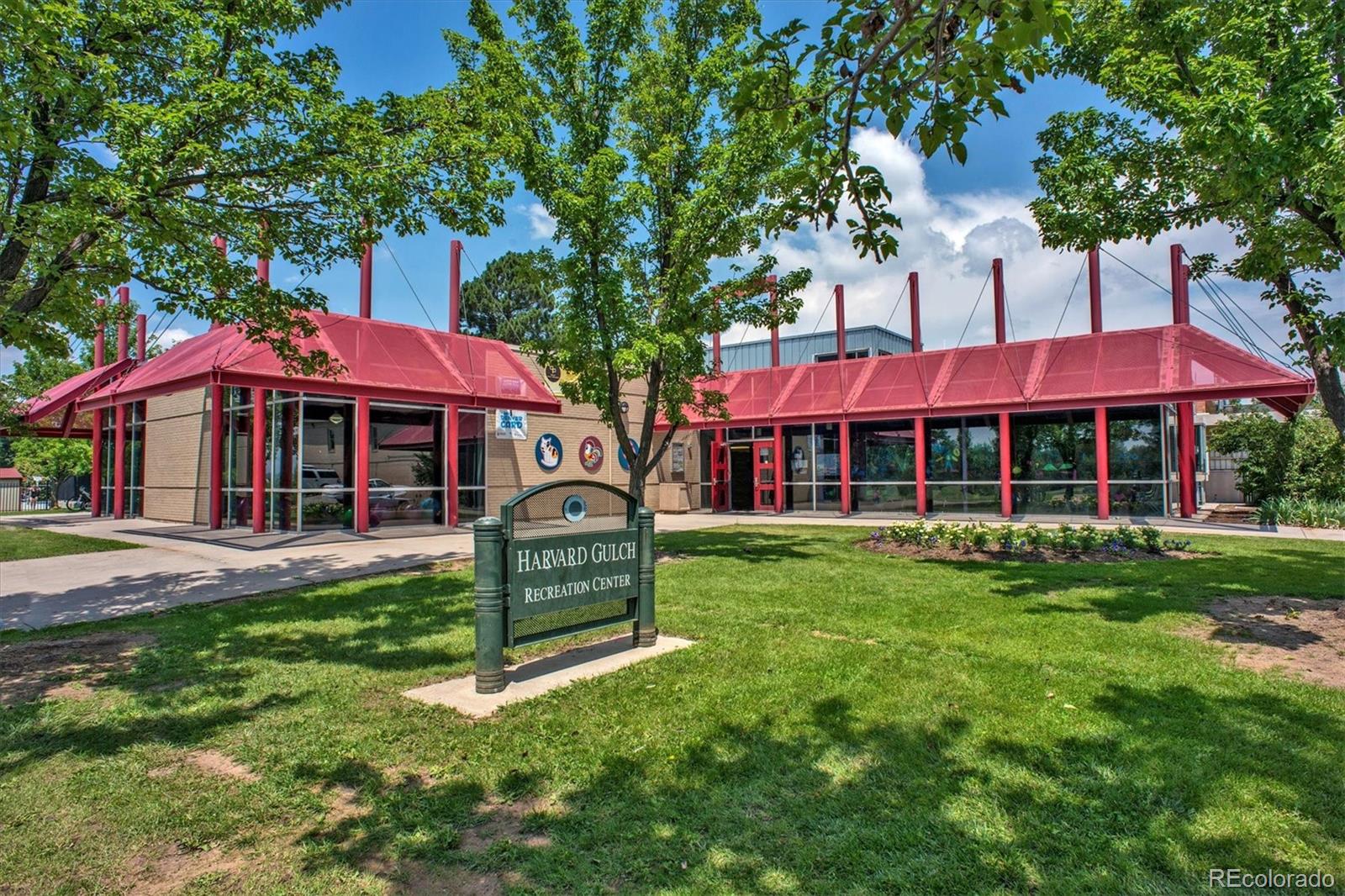 MLS Image #37 for 2626 s pennsylvania street,denver, Colorado