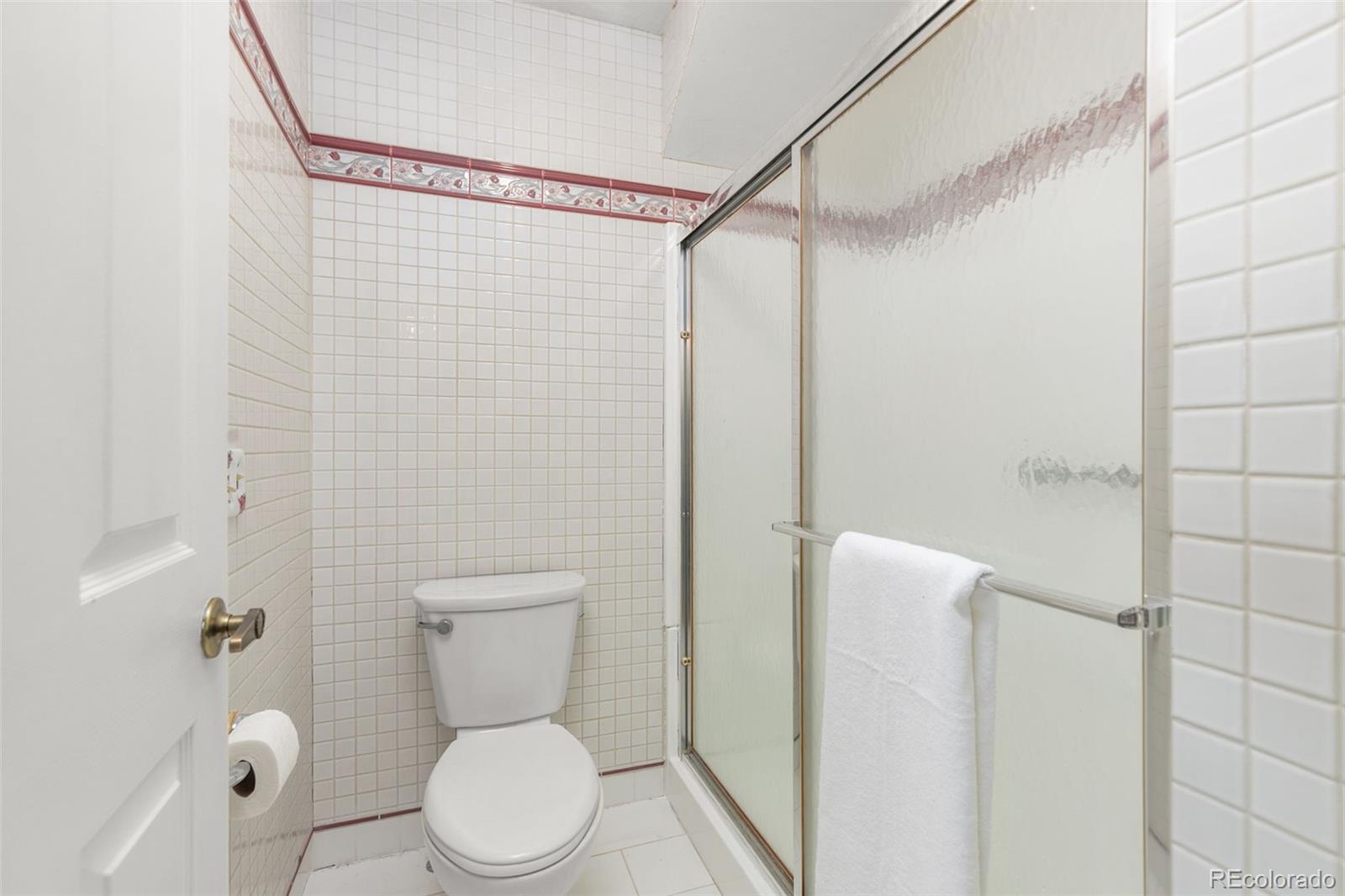 MLS Image #17 for 9710 w 82nd place,arvada, Colorado