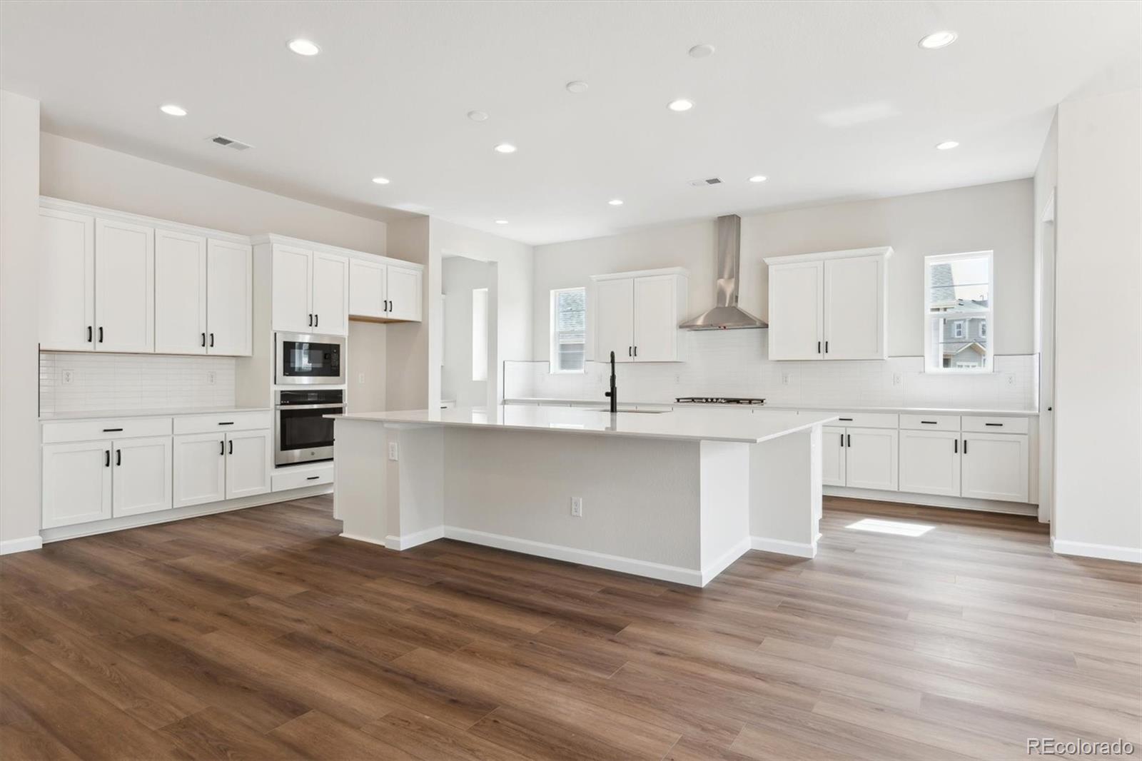 MLS Image #10 for 4723  twelve oaks way,castle rock, Colorado