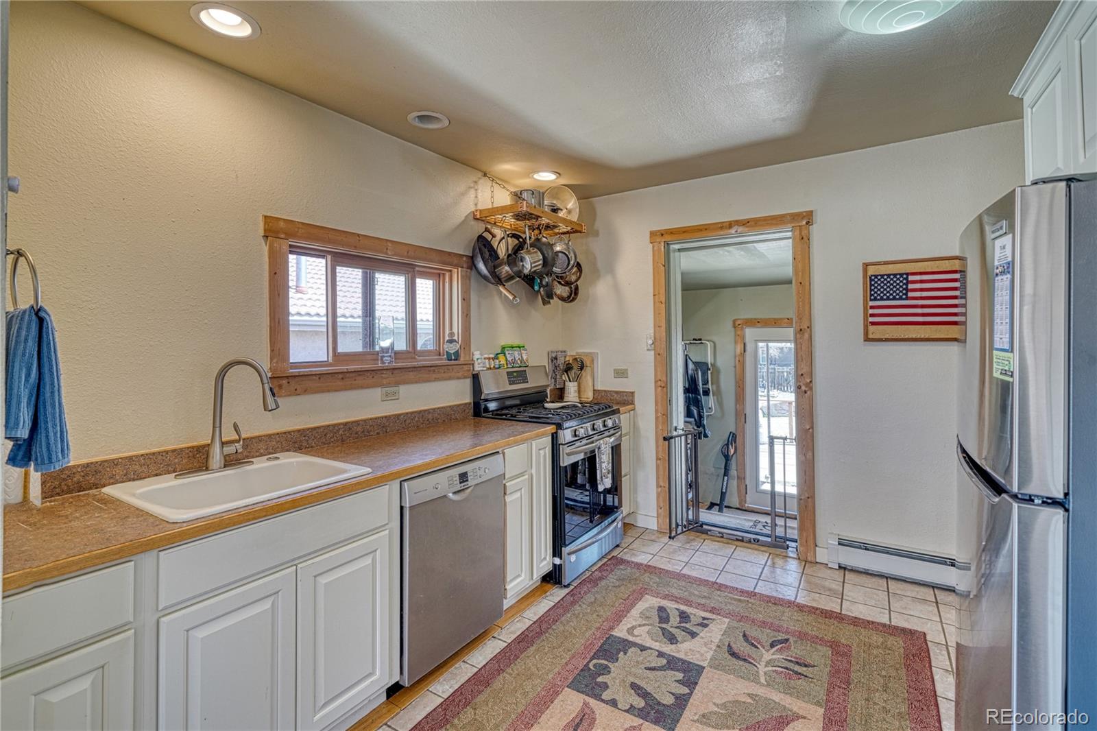 MLS Image #11 for 1511  i street,salida, Colorado