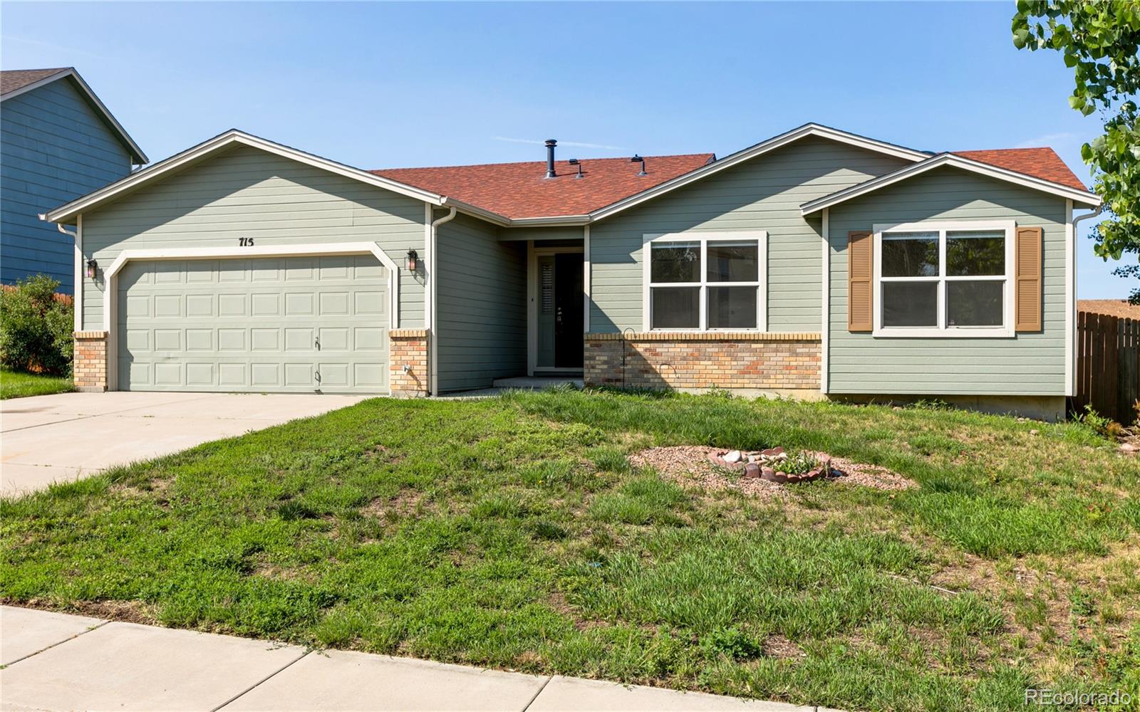 CMA Image for 715  Foxwood Drive,Colorado Springs, Colorado