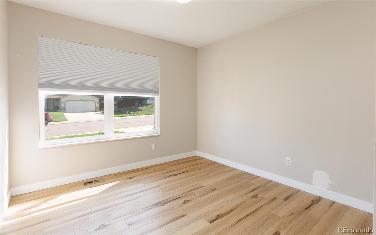 MLS Image #5 for 715  foxwood drive,colorado springs, Colorado