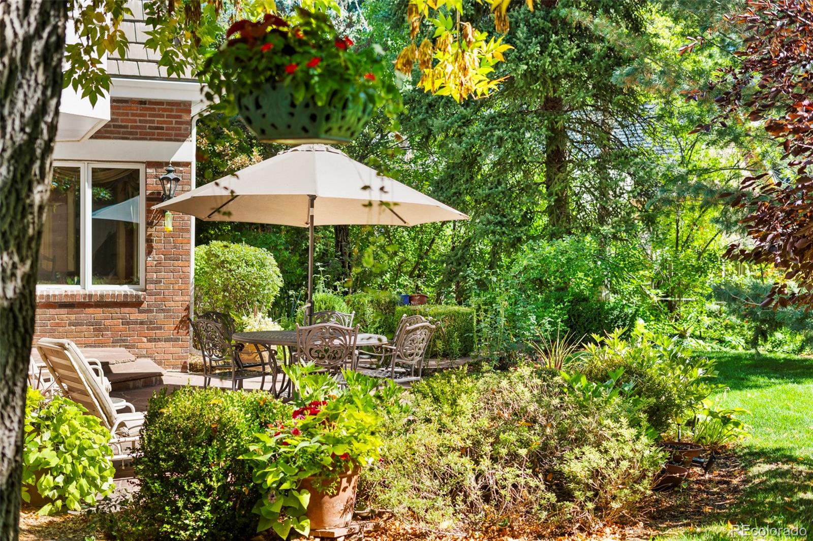 MLS Image #22 for 334  ivy street,denver, Colorado