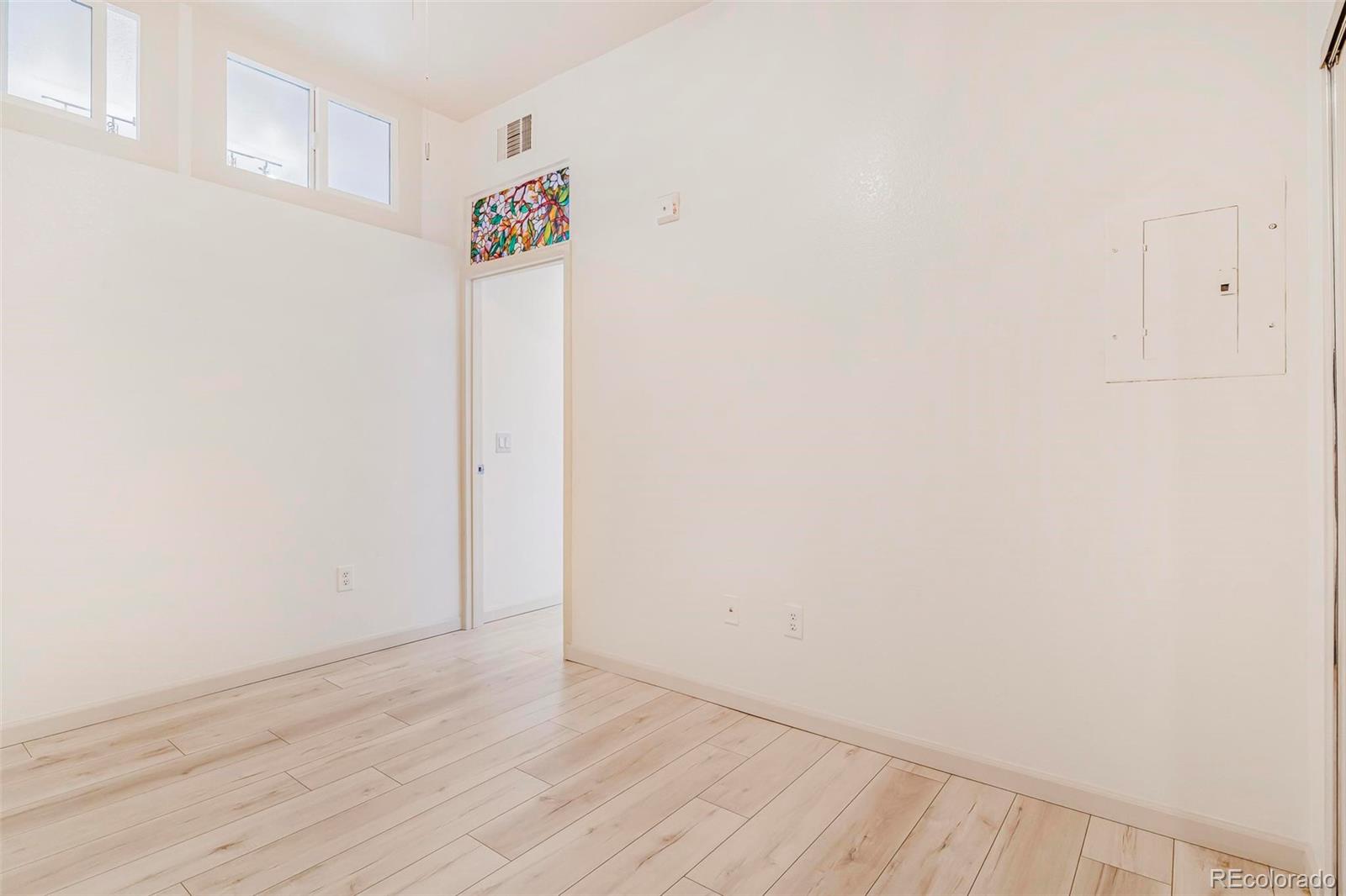 MLS Image #13 for 15475  andrews drive,denver, Colorado