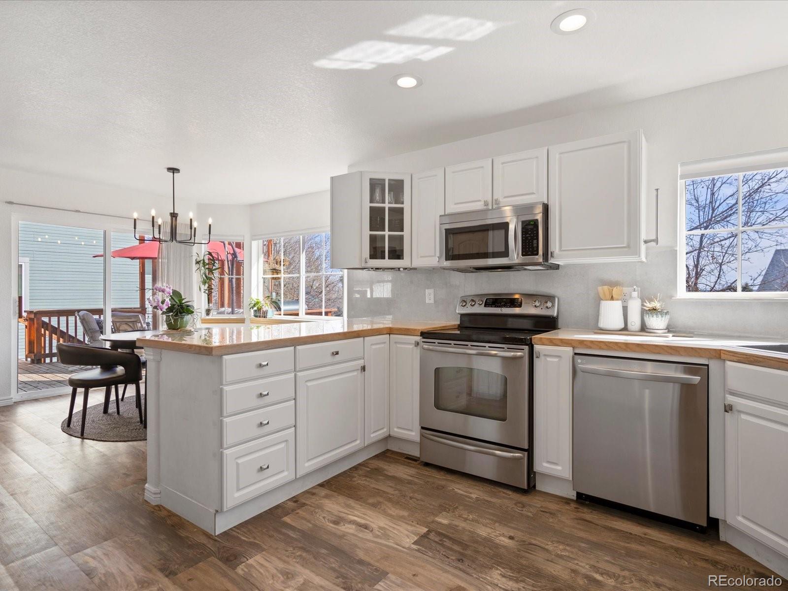 MLS Image #11 for 795  nighthawk circle,louisville, Colorado